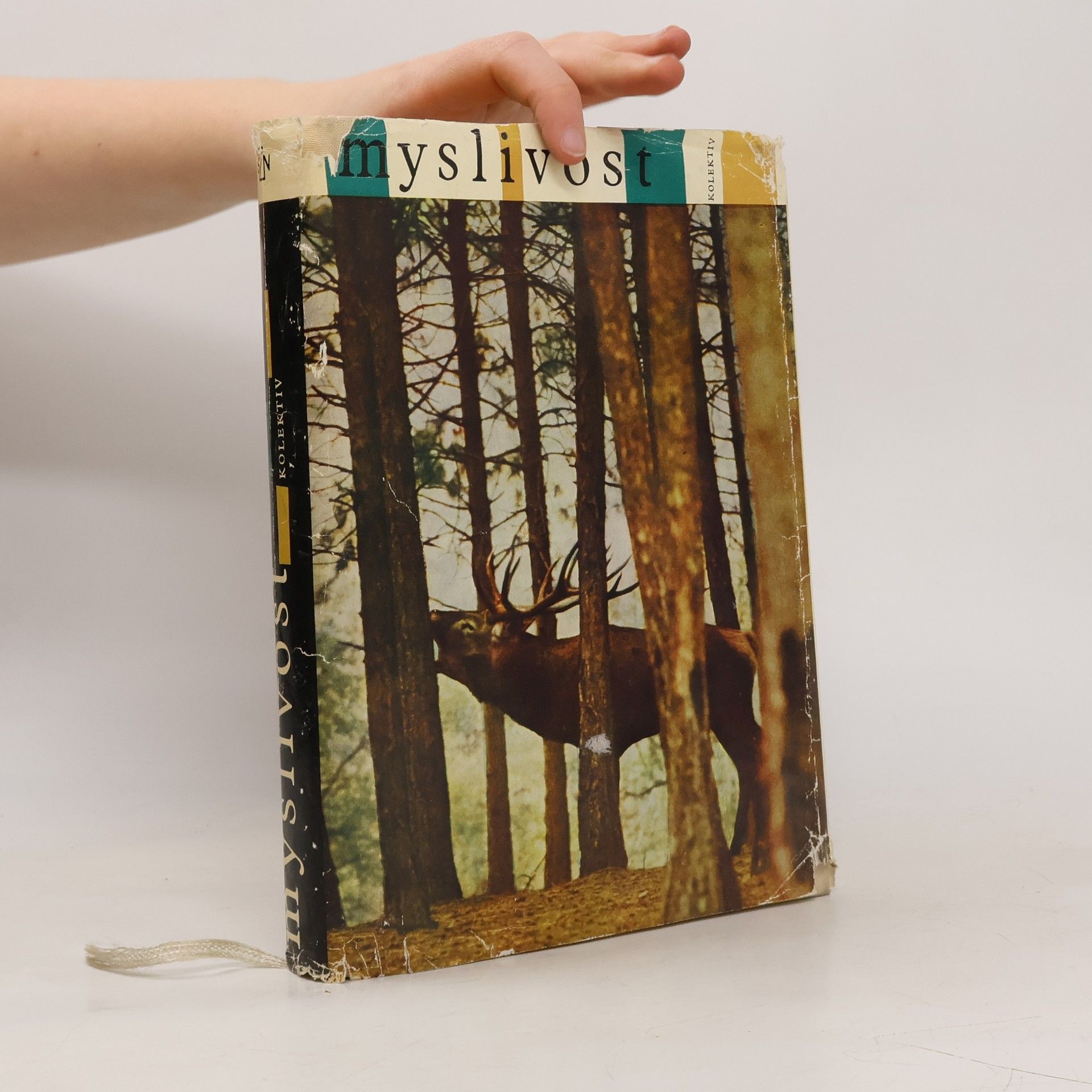 Autorenkollektiv Myslivost
