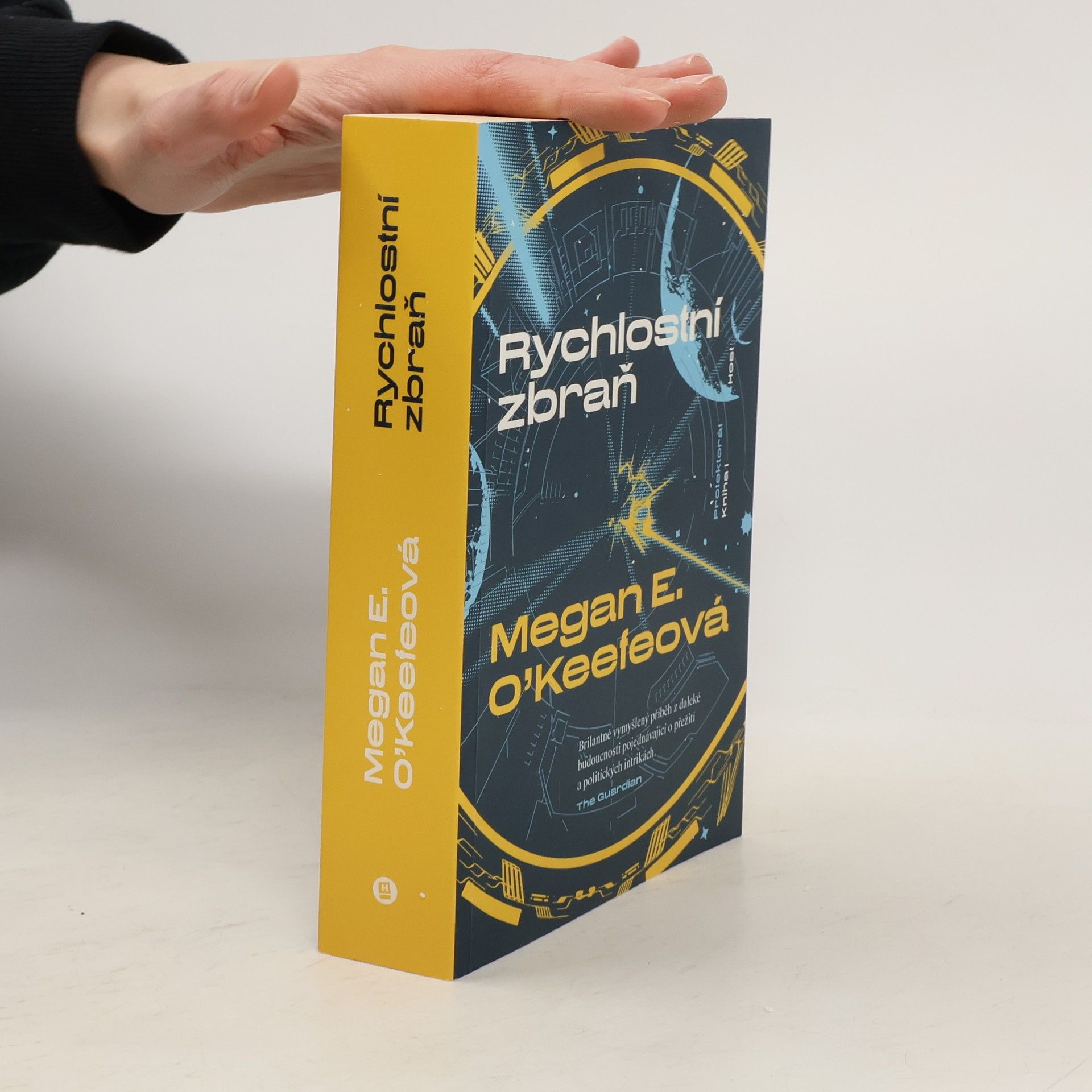 Megan E. O. Keefe Rychlostní zbraň