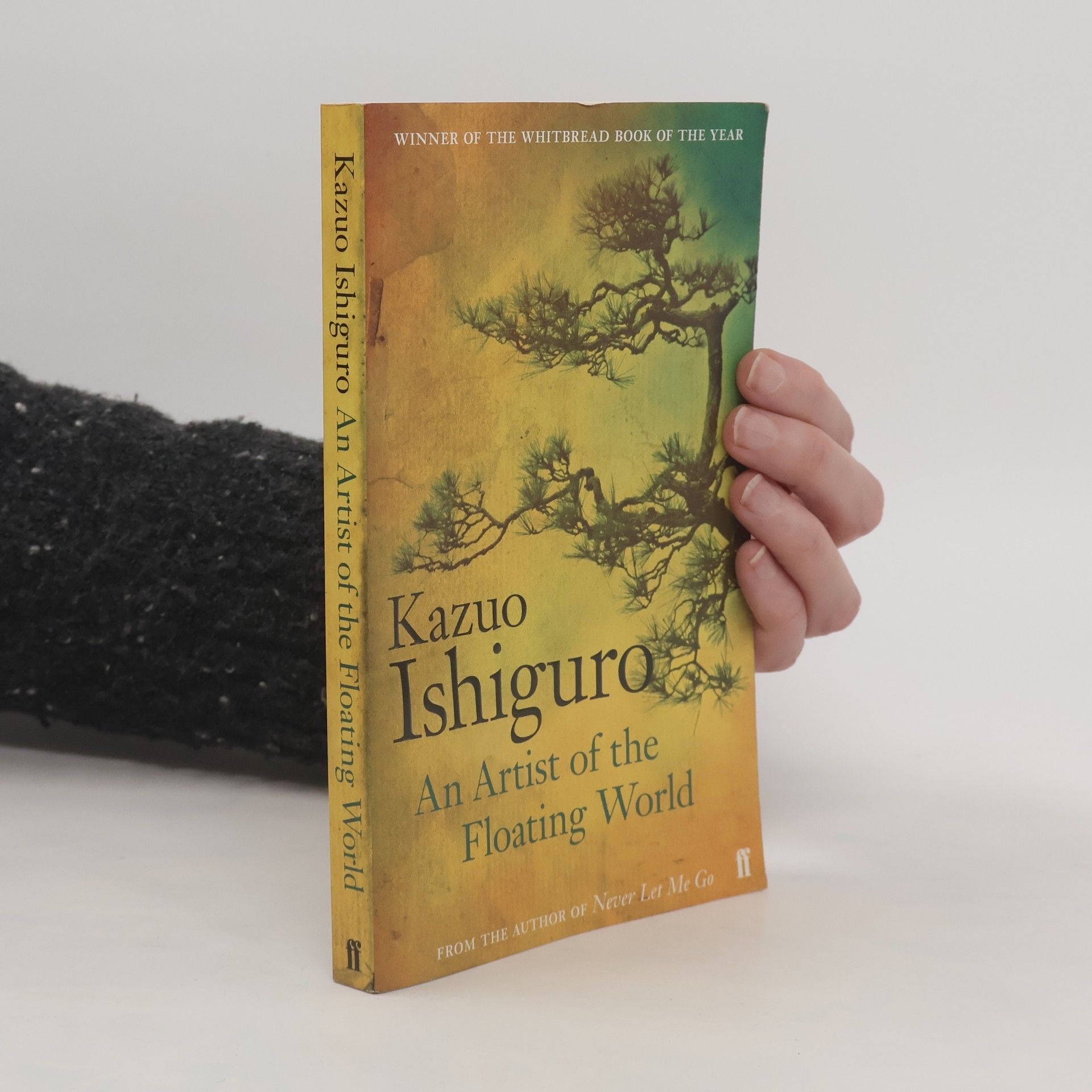 Kazuo Ishiguro An artist of the floating world