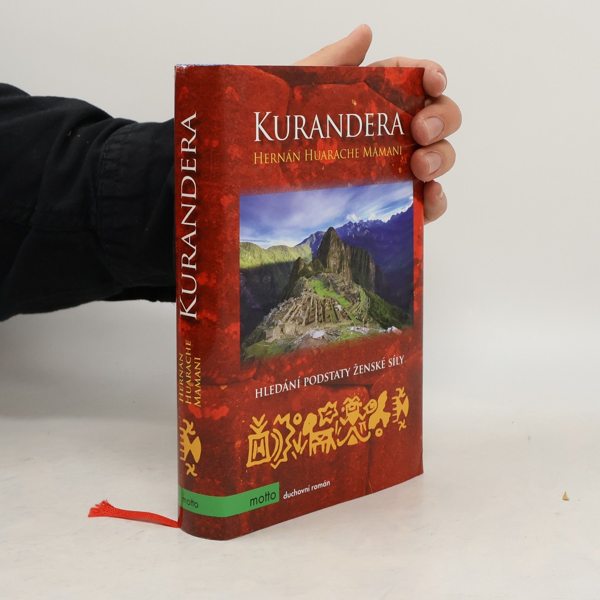 Hernán Huarache Mamani Kurandera. Hledání podstaty ženské síly
