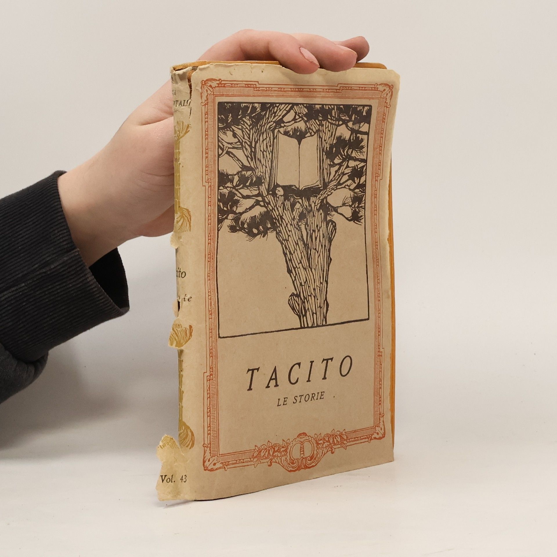 Collectif d'auteurs Tacito