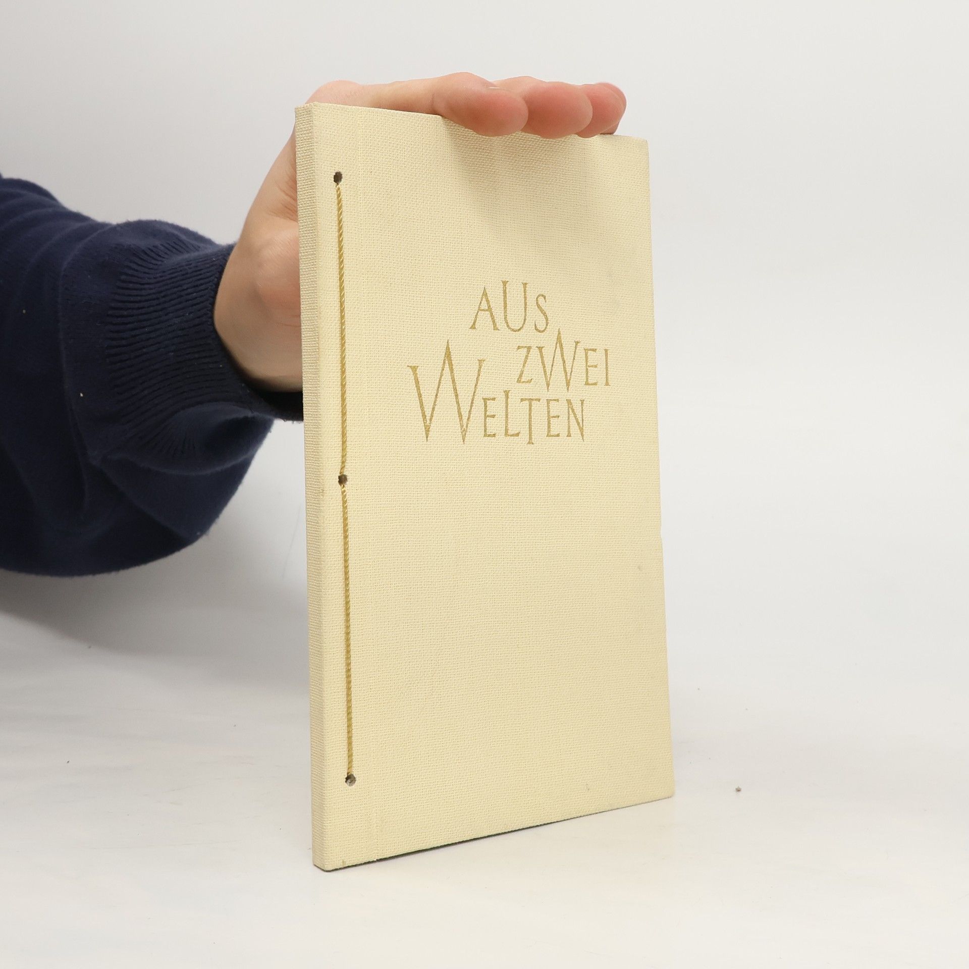 Autorenkollektiv Aus zwei welten