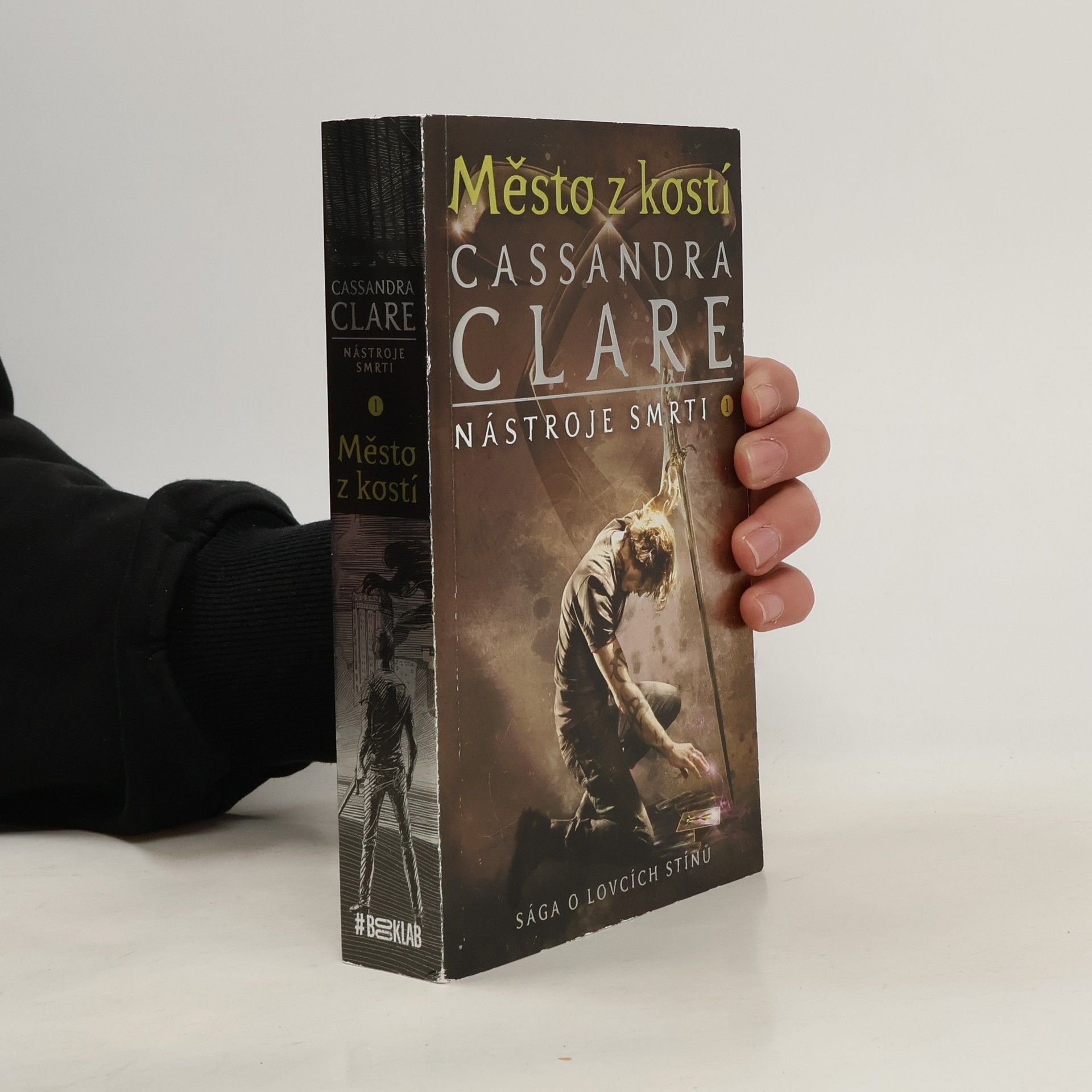 Cassandra Clare Nástroje smrti 1: Město z kostí