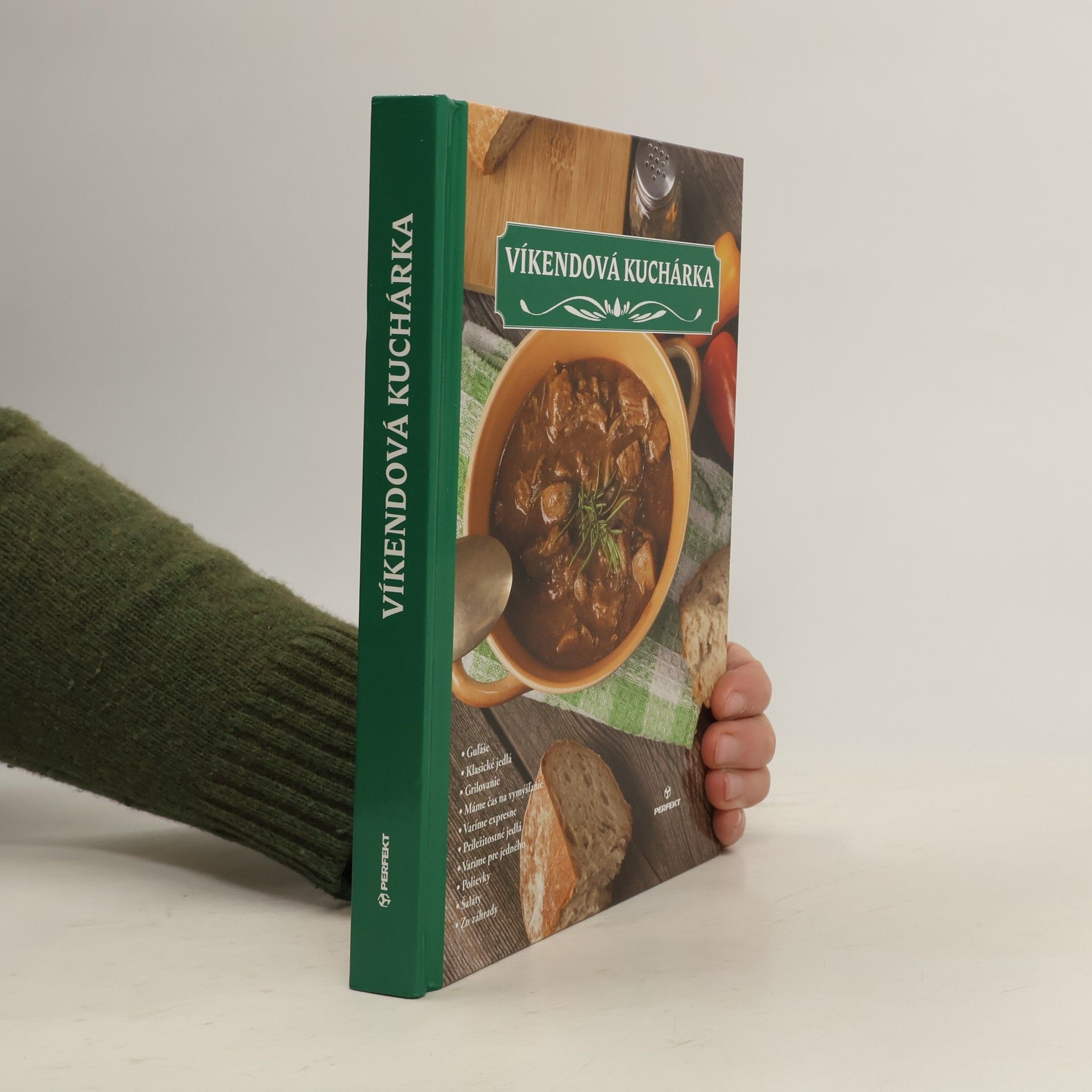 Autorenkollektiv Víkendová kuchárka