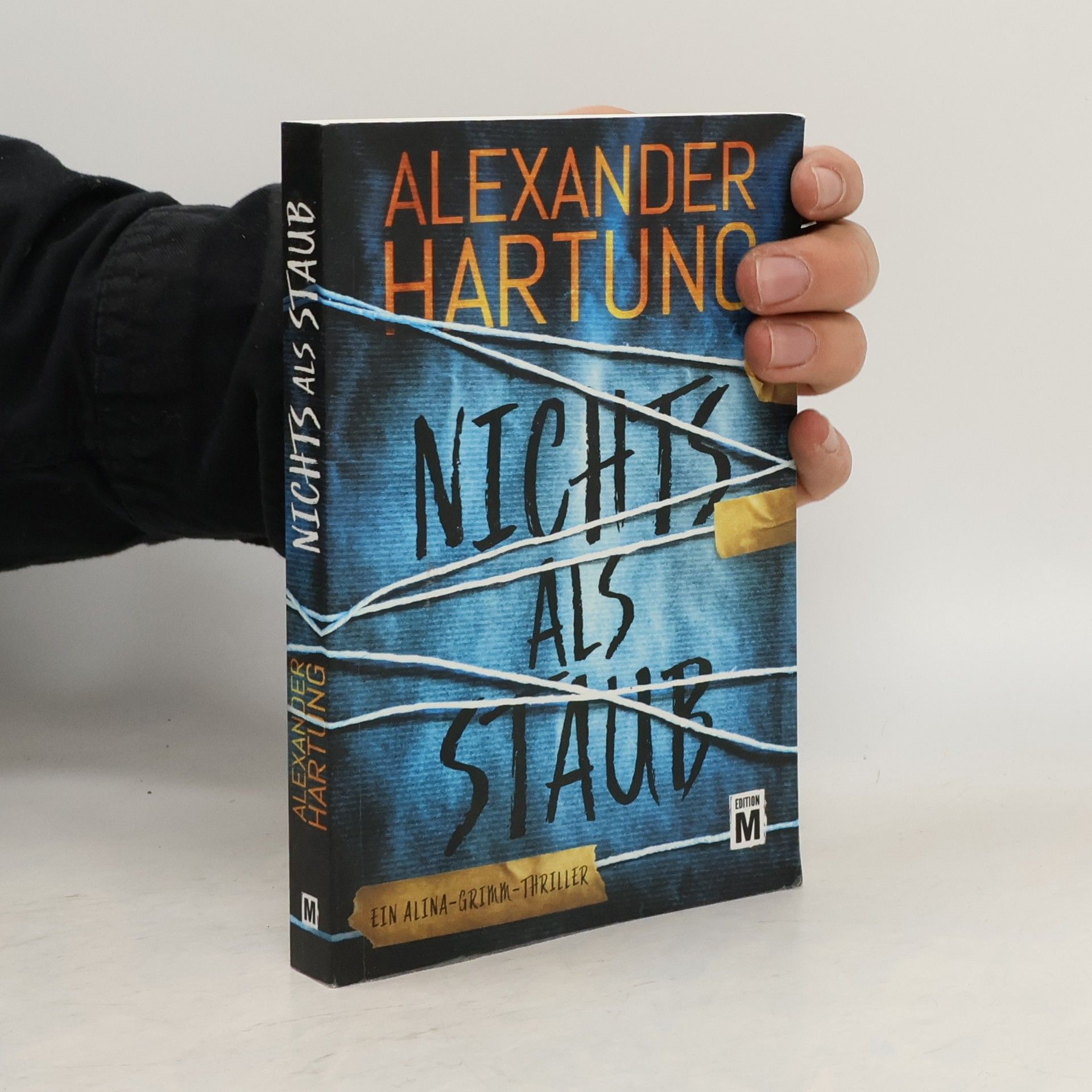 Alexander Hartung Nichts als Staub