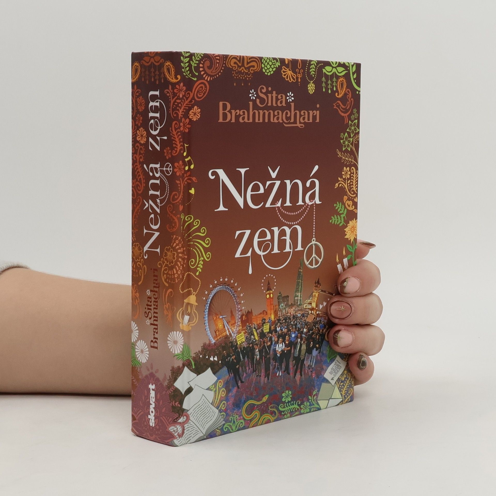 Sita Brahmachari Nežná zem