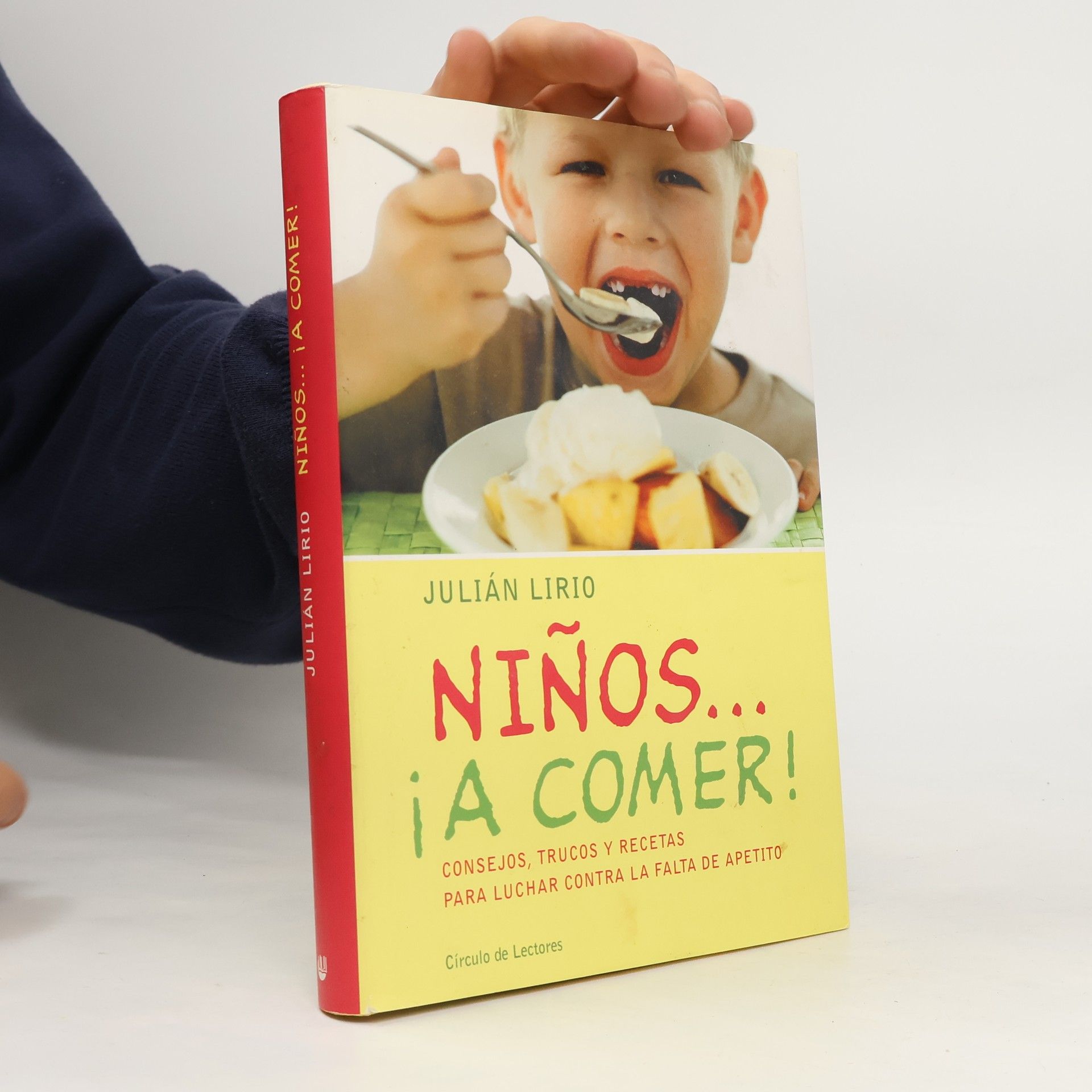 Julián Lirio Niños... ¡A Comer!