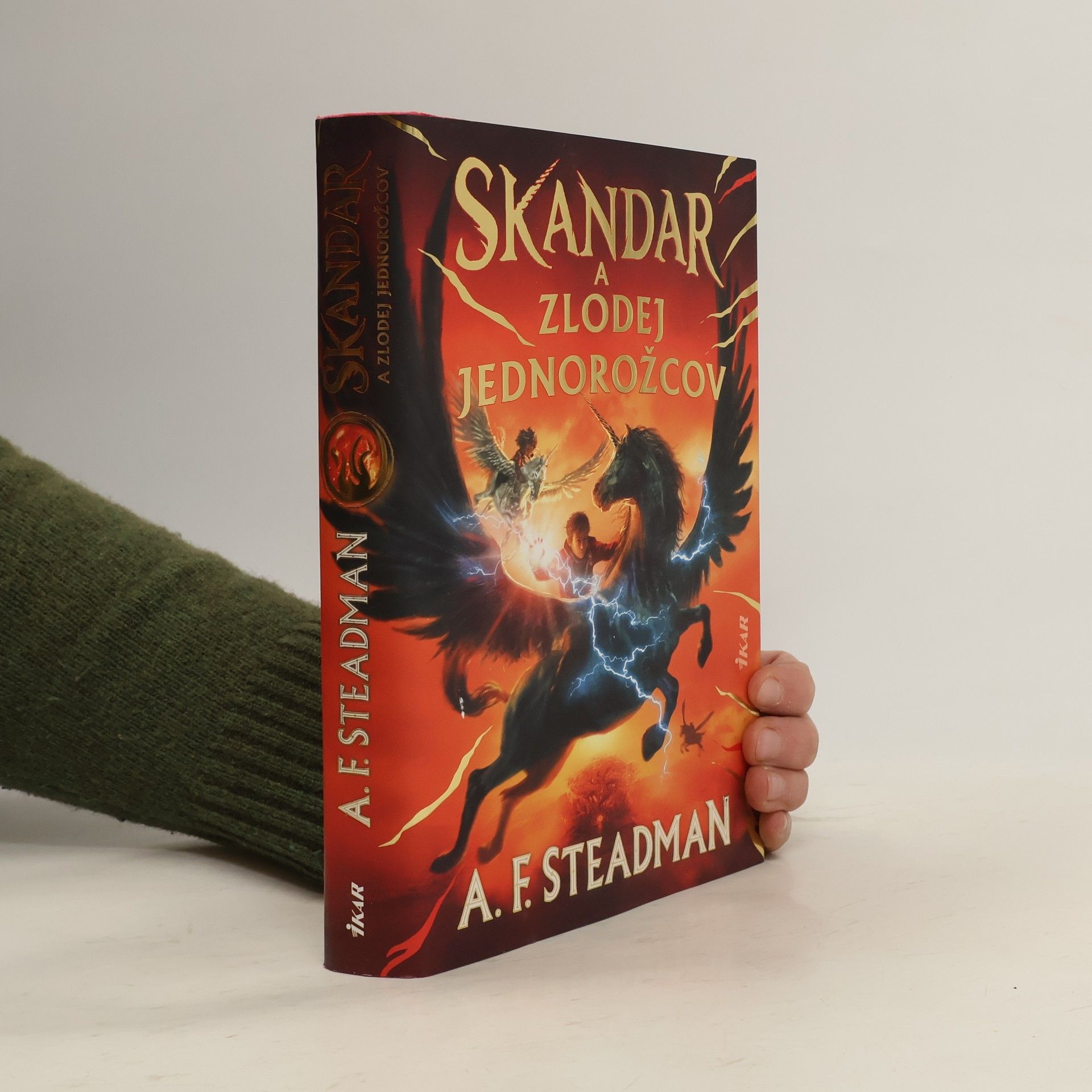 A. F. Steadman Skandar a zlodej jednorožcov