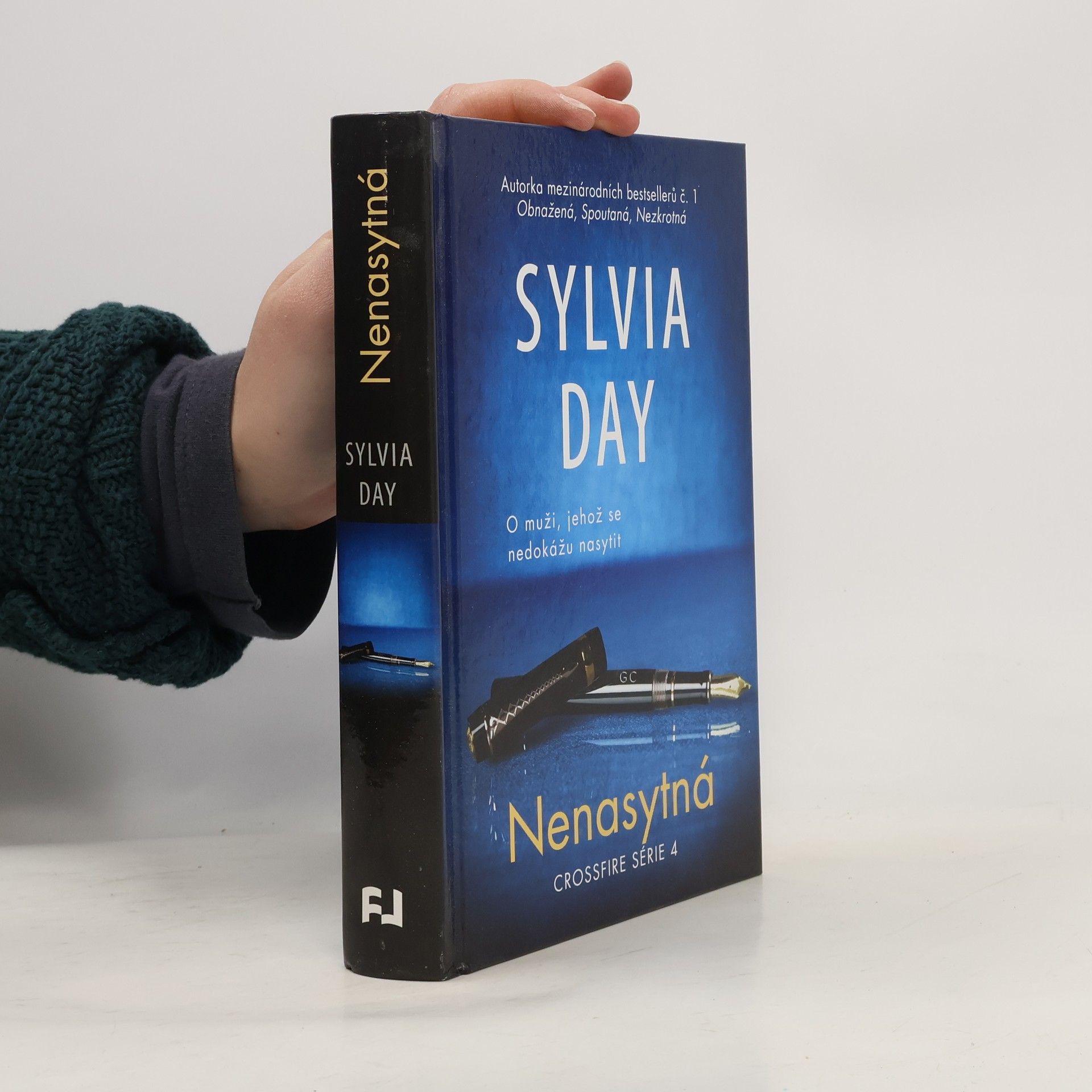 Sylvia Day Nenasytná