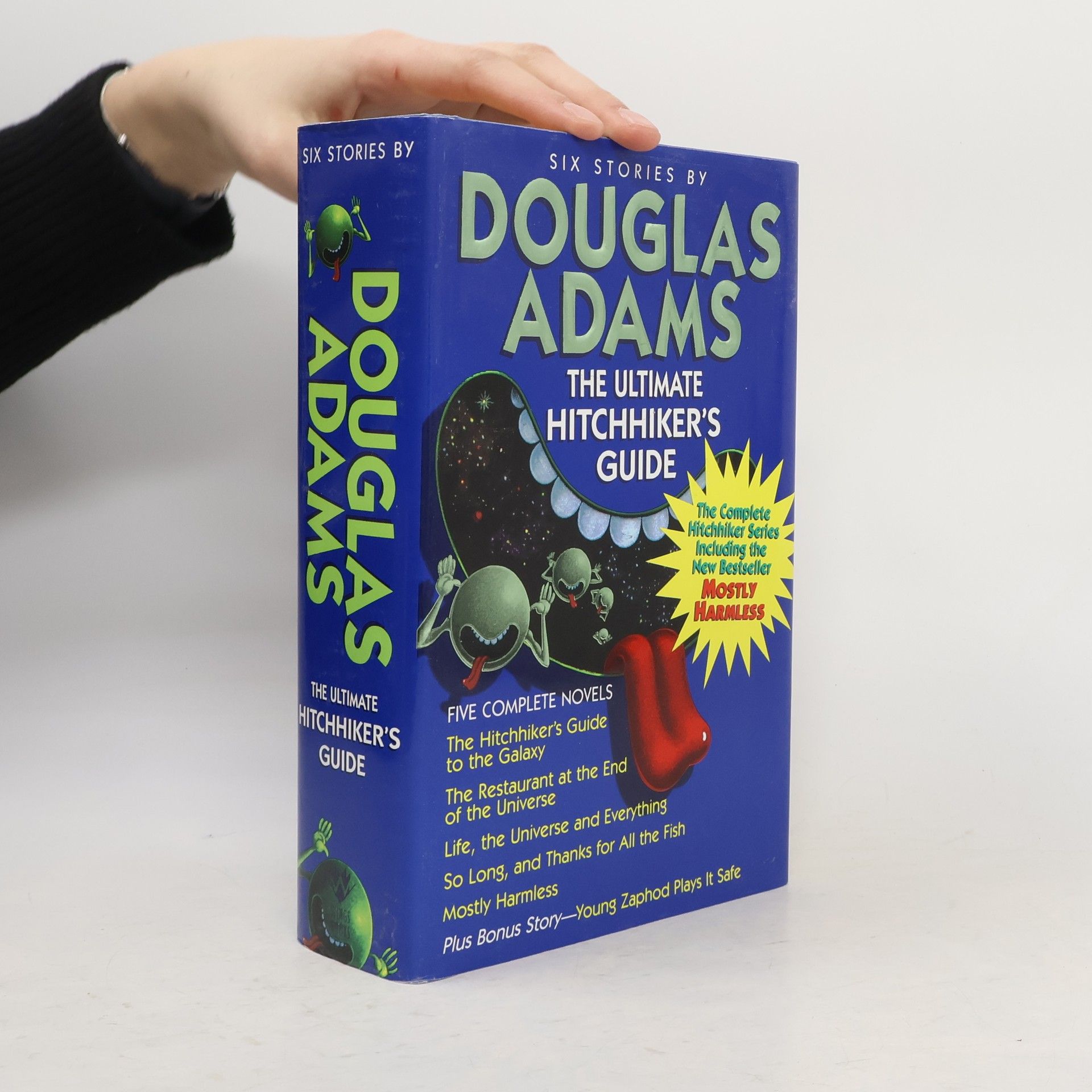 Douglas Adams The Ultimate Hitchhiker's Guide