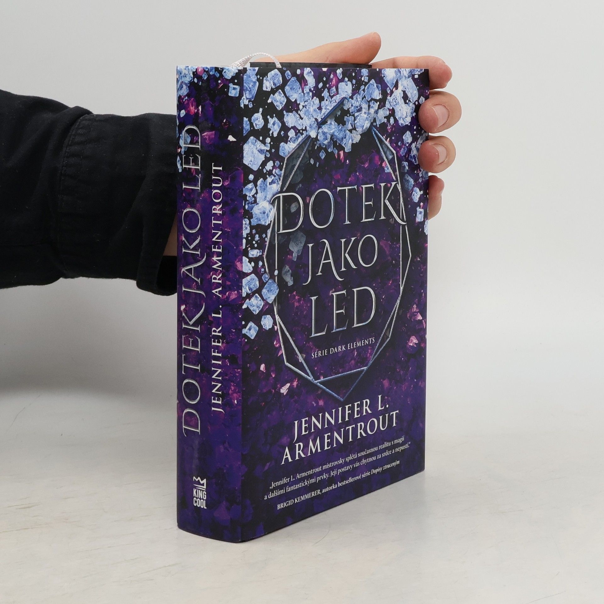 Jennifer Armentrout Dotek jako led