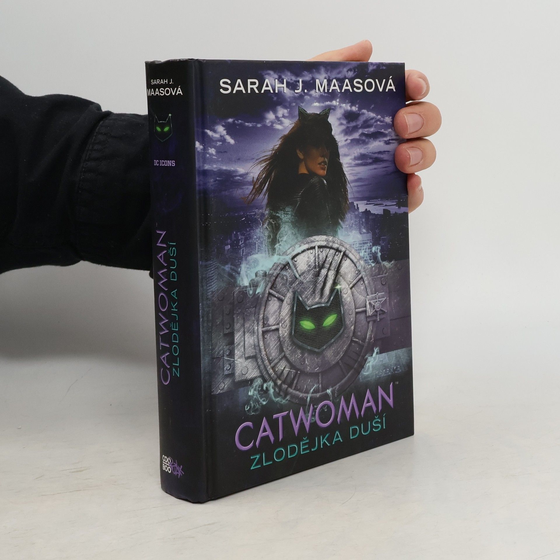 Sarah J. Maas Catwoman: Zlodějka duší