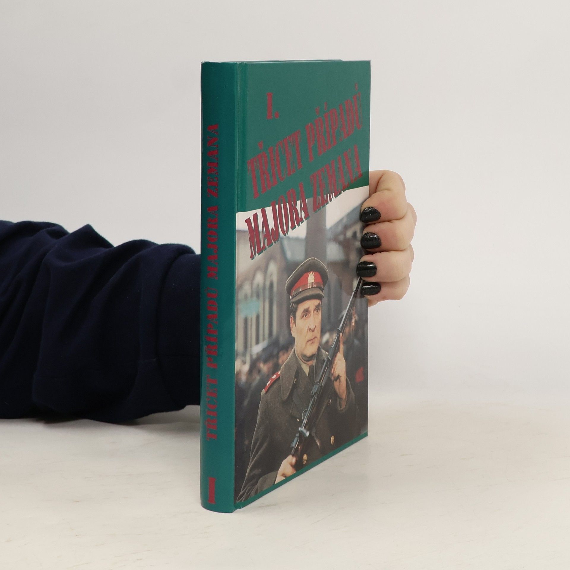 Jiří Procházka Třicet případů majora Zemana. 1.díl