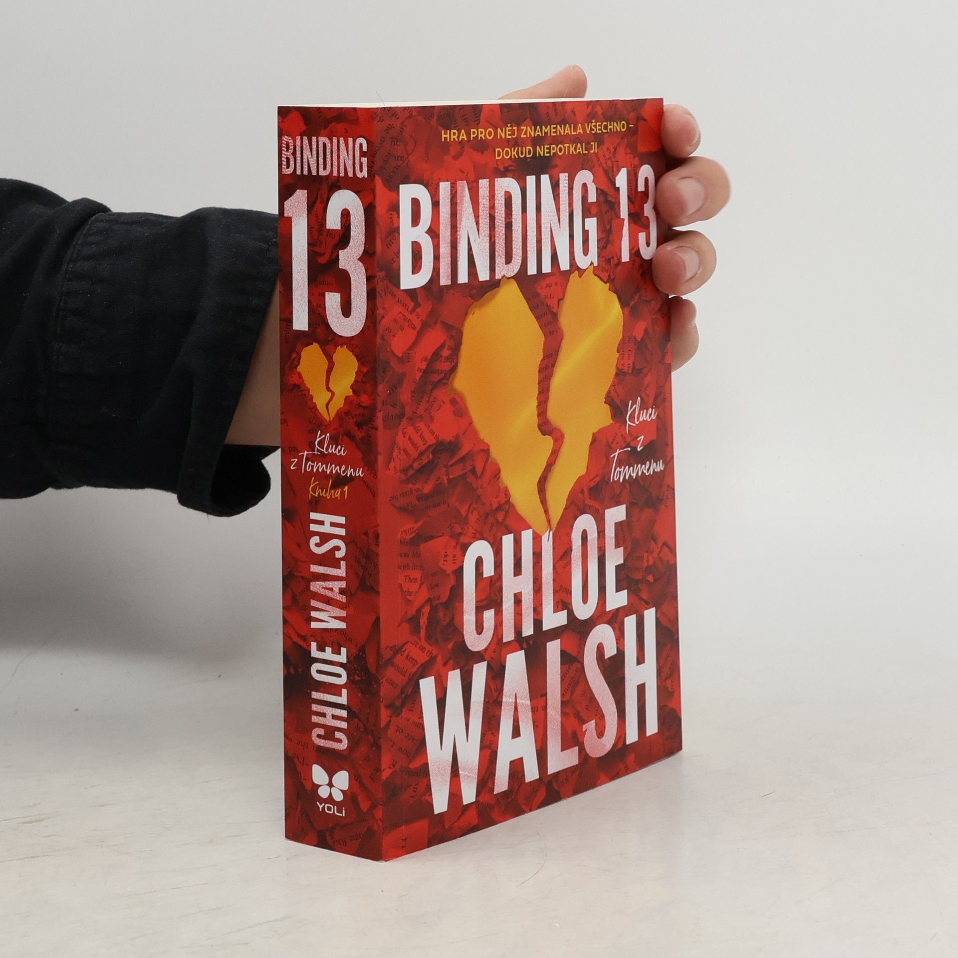Chloe Walsh Binding 13