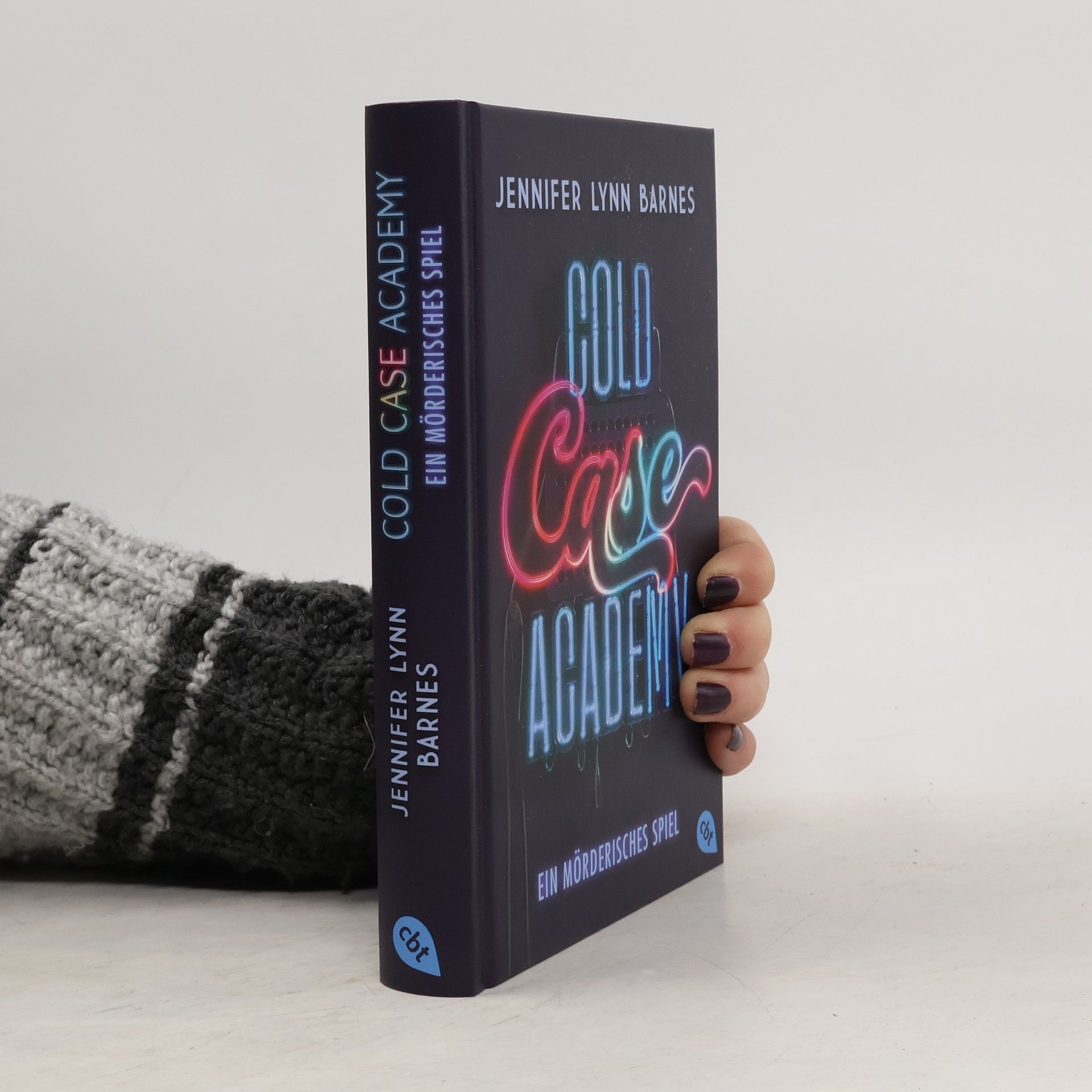 Jennifer Lynn Barnes Cold Case Academy