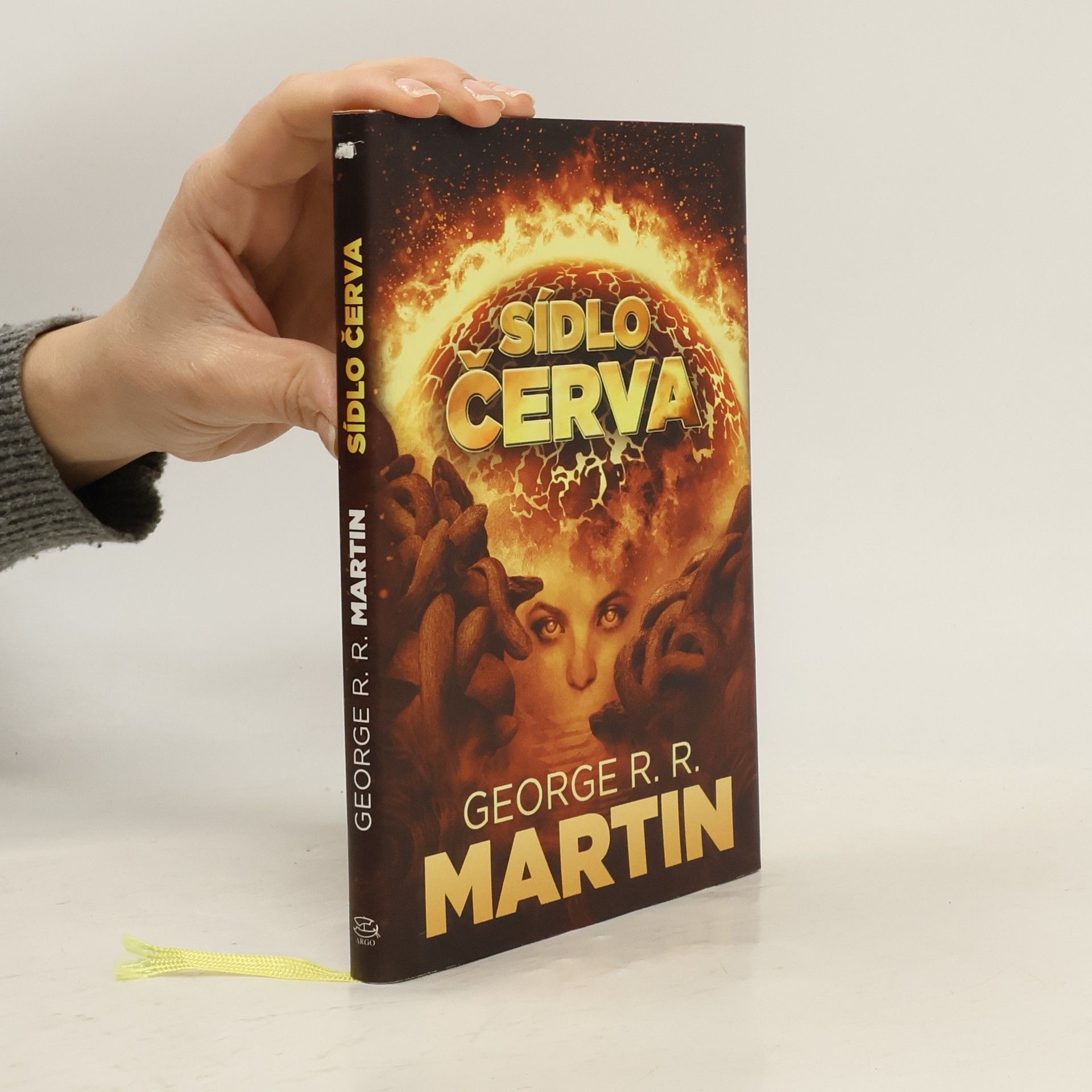 George R. R. Martin Sídlo červa