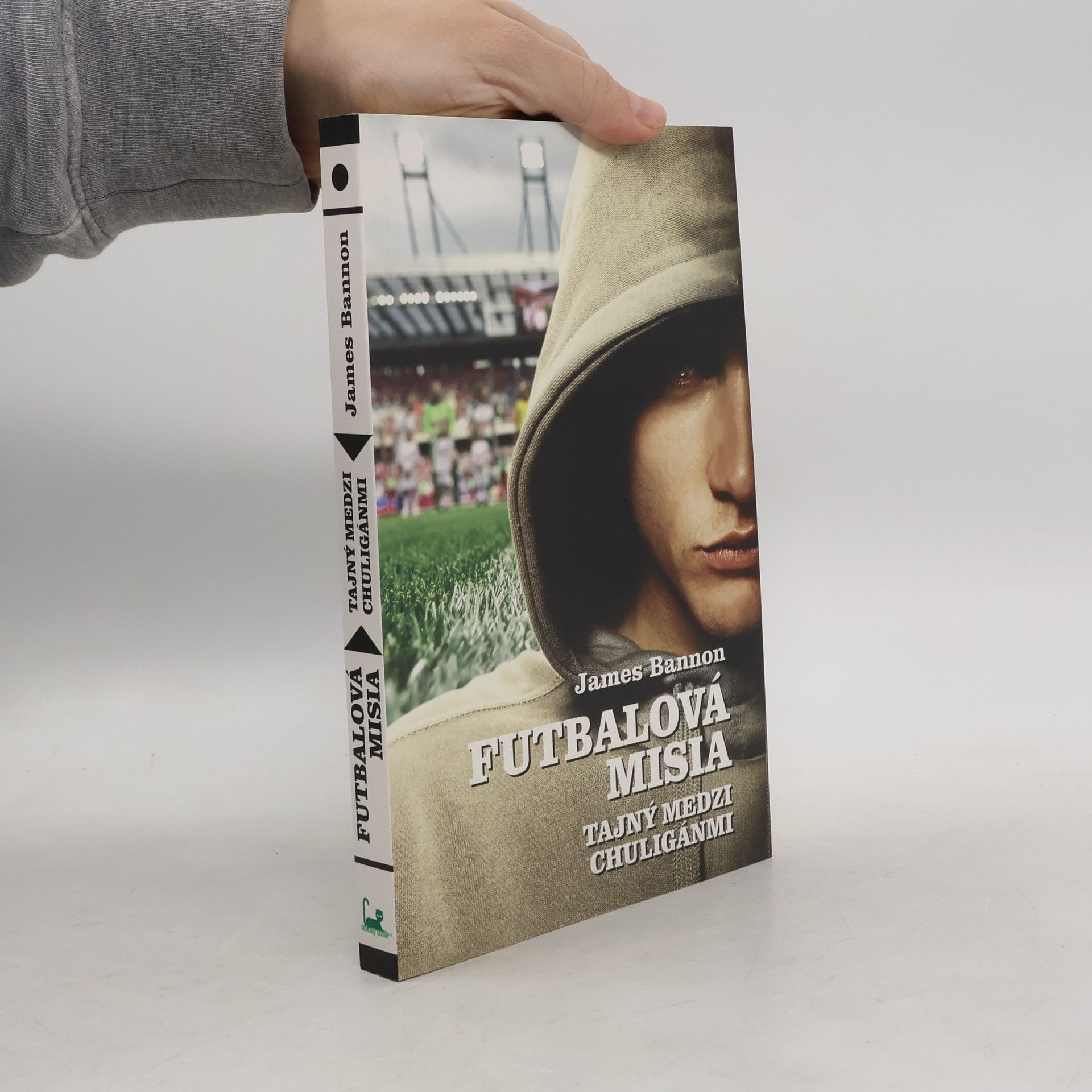 James Bannon Futbalová misia - Tajný medzi chuligánmi