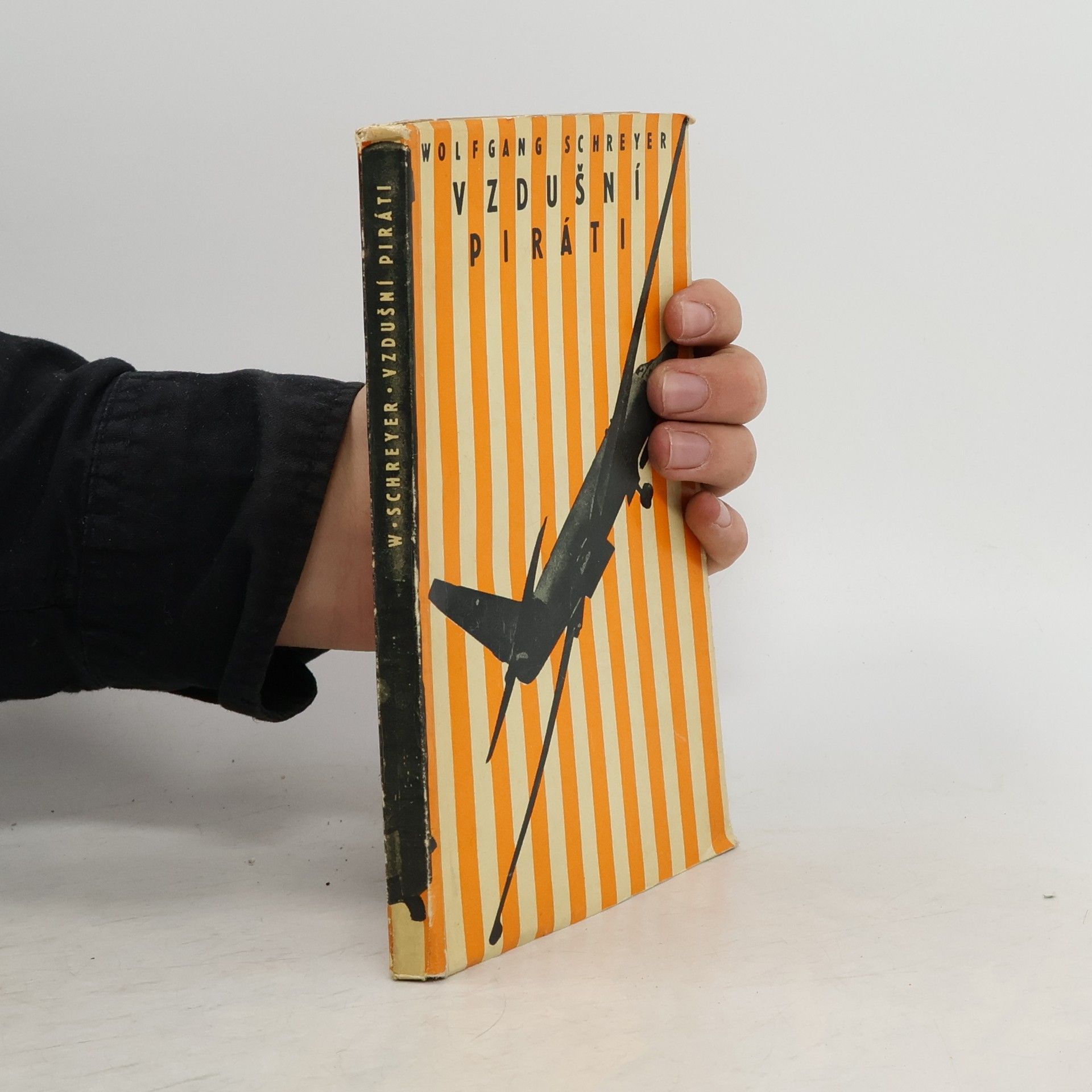 Wolfgang Schreyer Vzdušní piráti