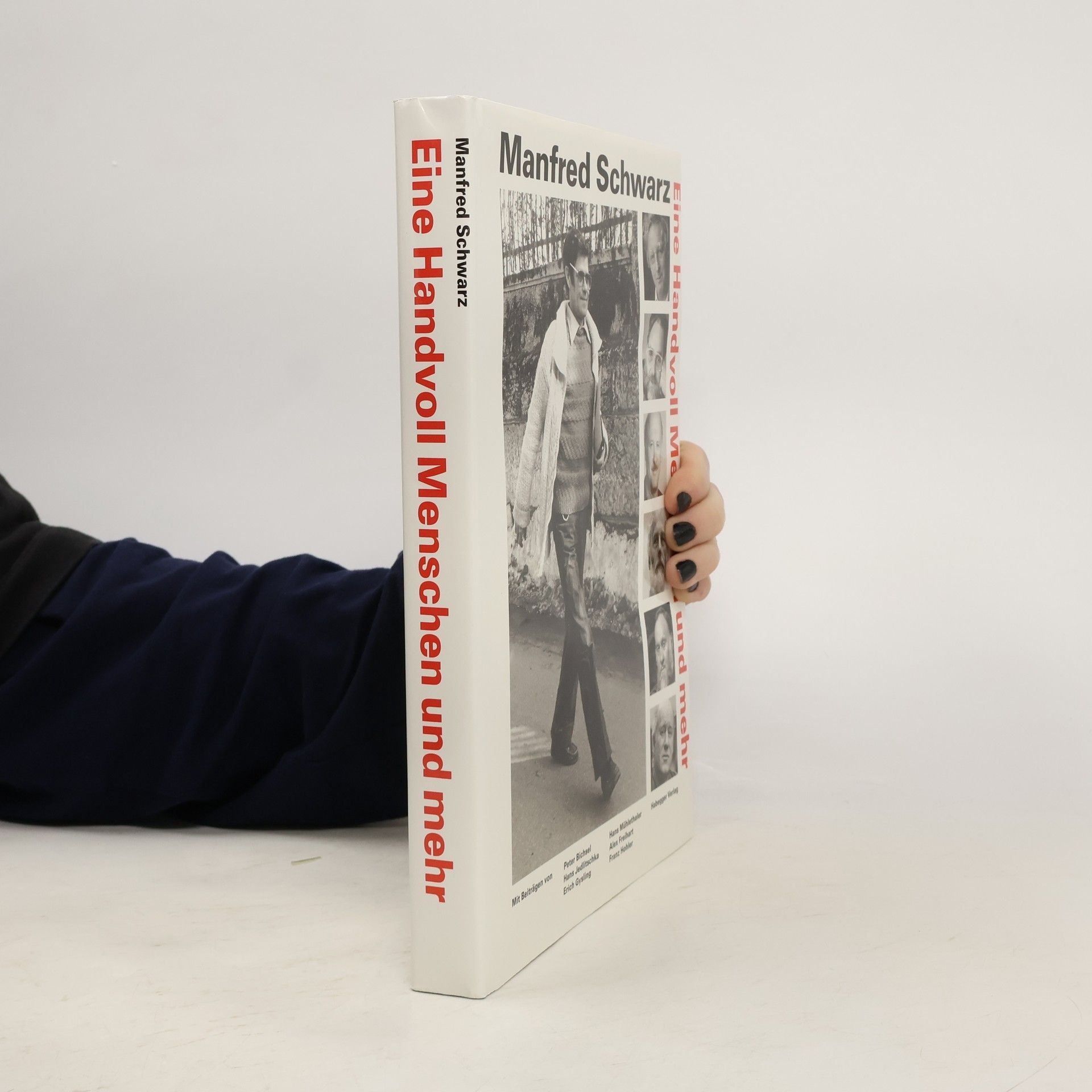 Eine Handvoll Menschen und mehr