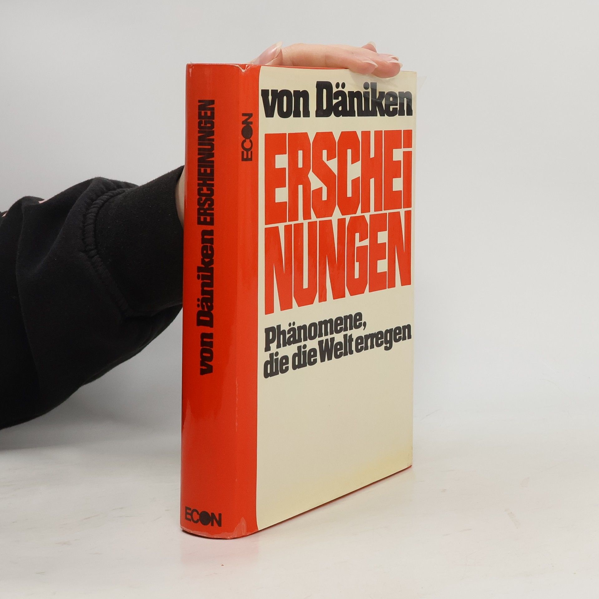 Erich von Däniken Erscheinungen. Phänomene die die Welt erregen