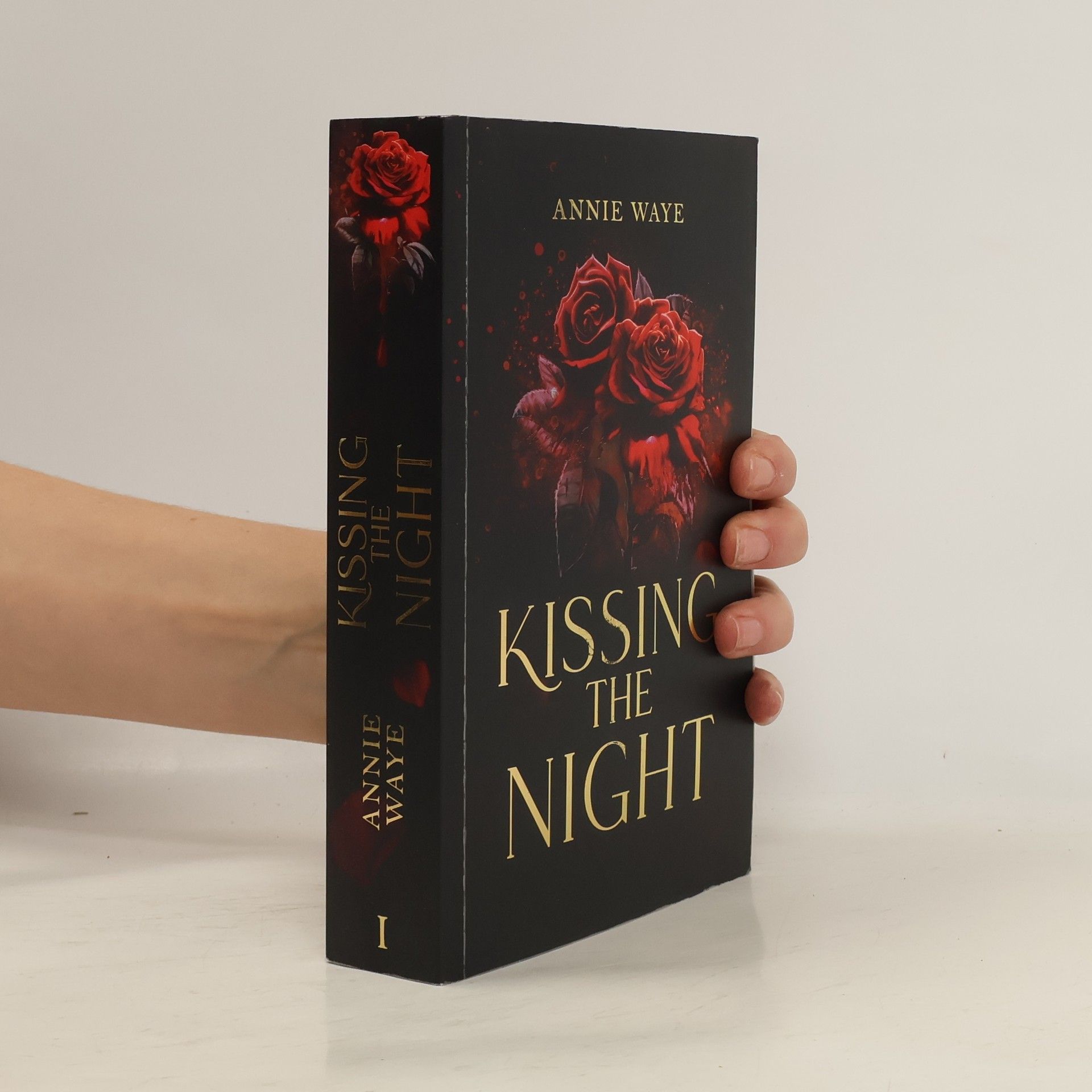 Annie Waye Kissing the Night