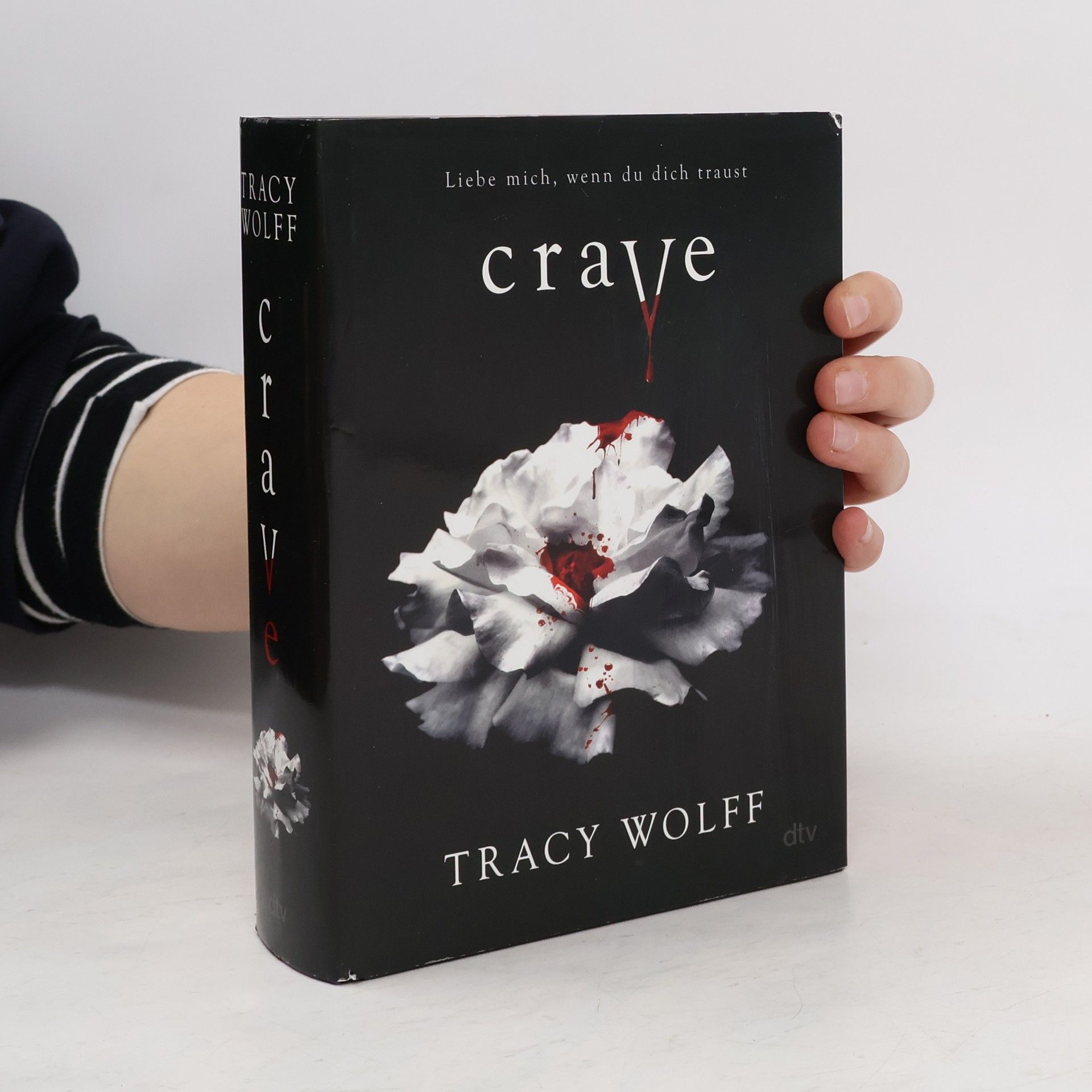 Tracy Wolff Crave