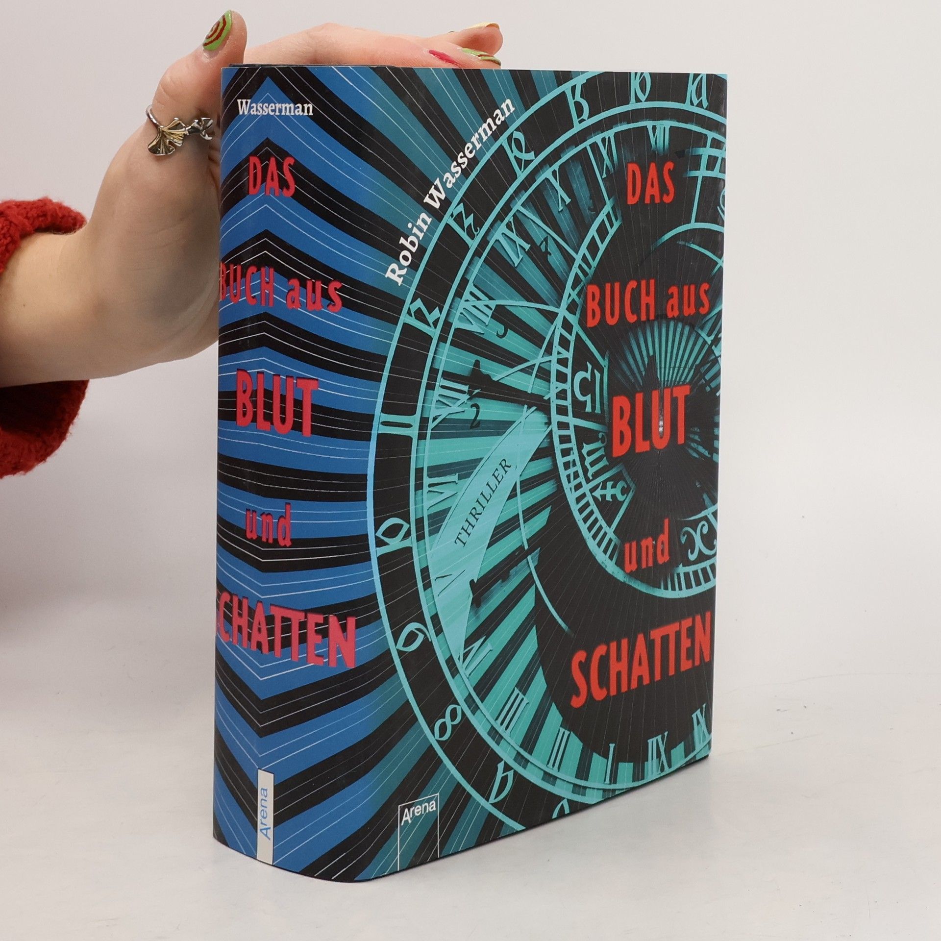 Das Buch aus Blut und Schatten