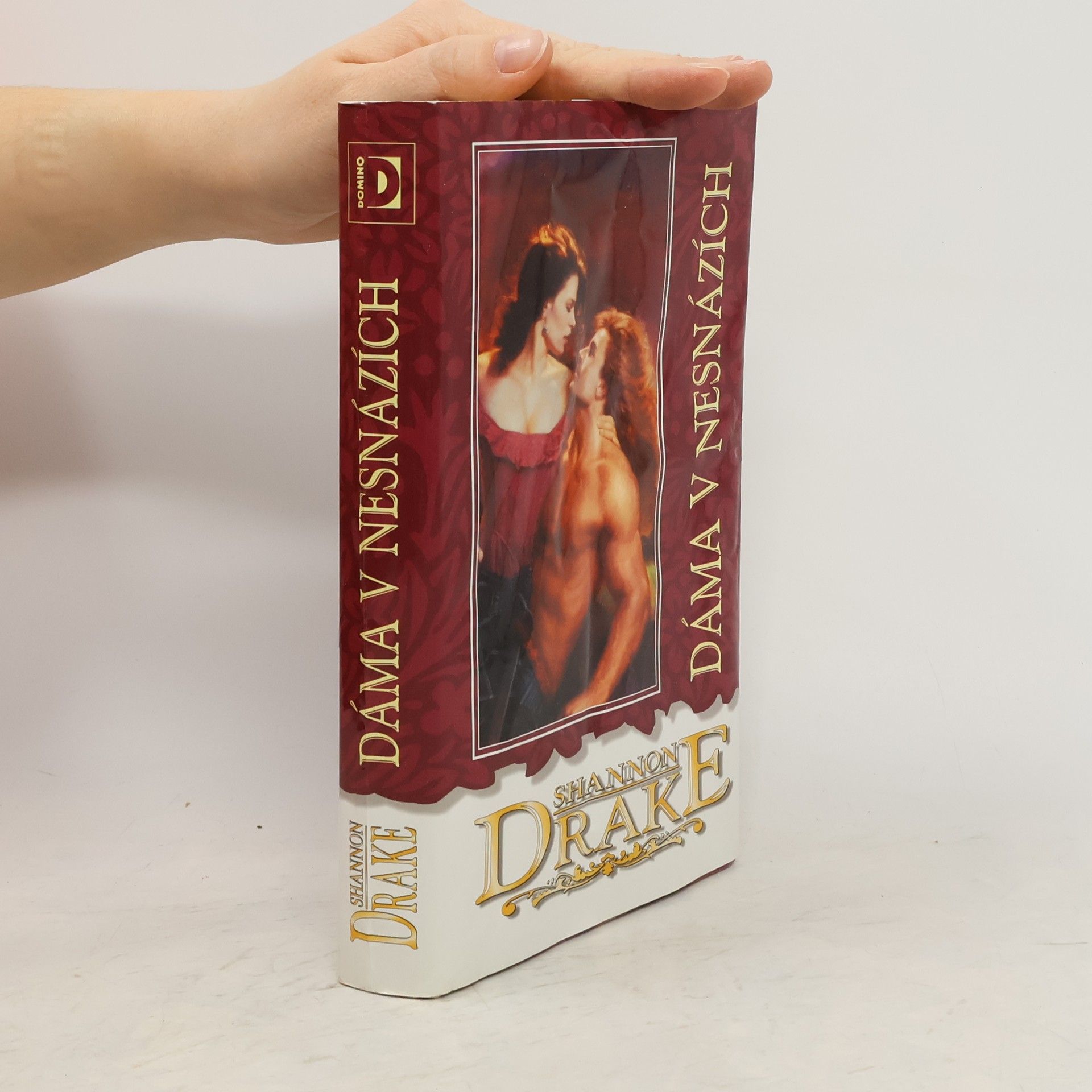 Heather Graham Pozzessere Dáma v nesnázích