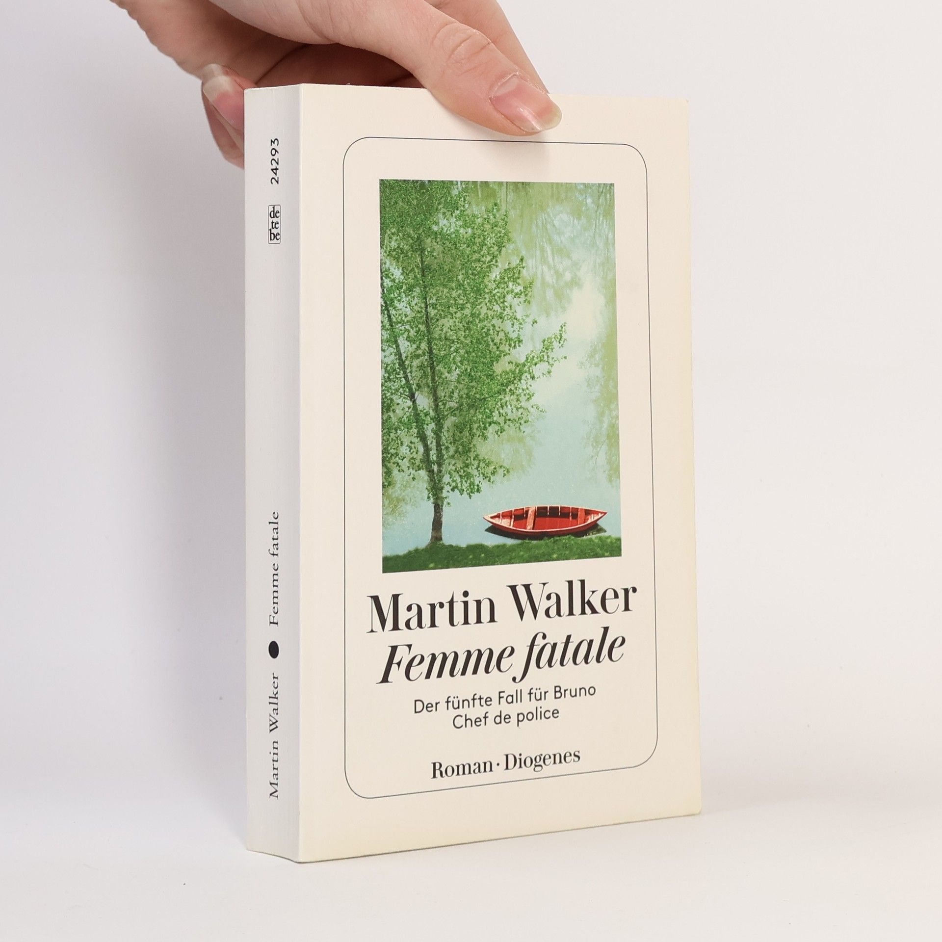 Martin Walker Femme fatale