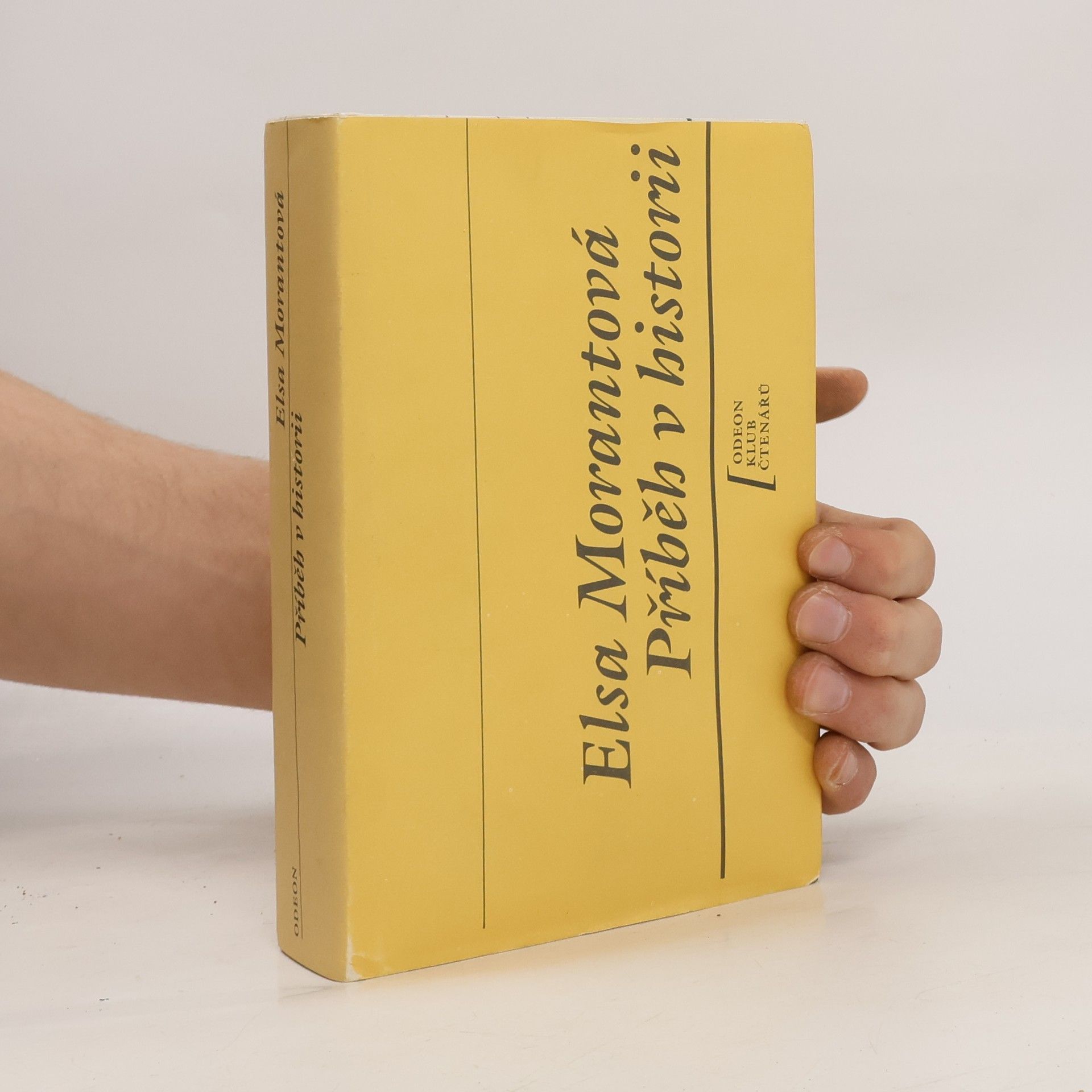 Elsa Morante Příběh v historii