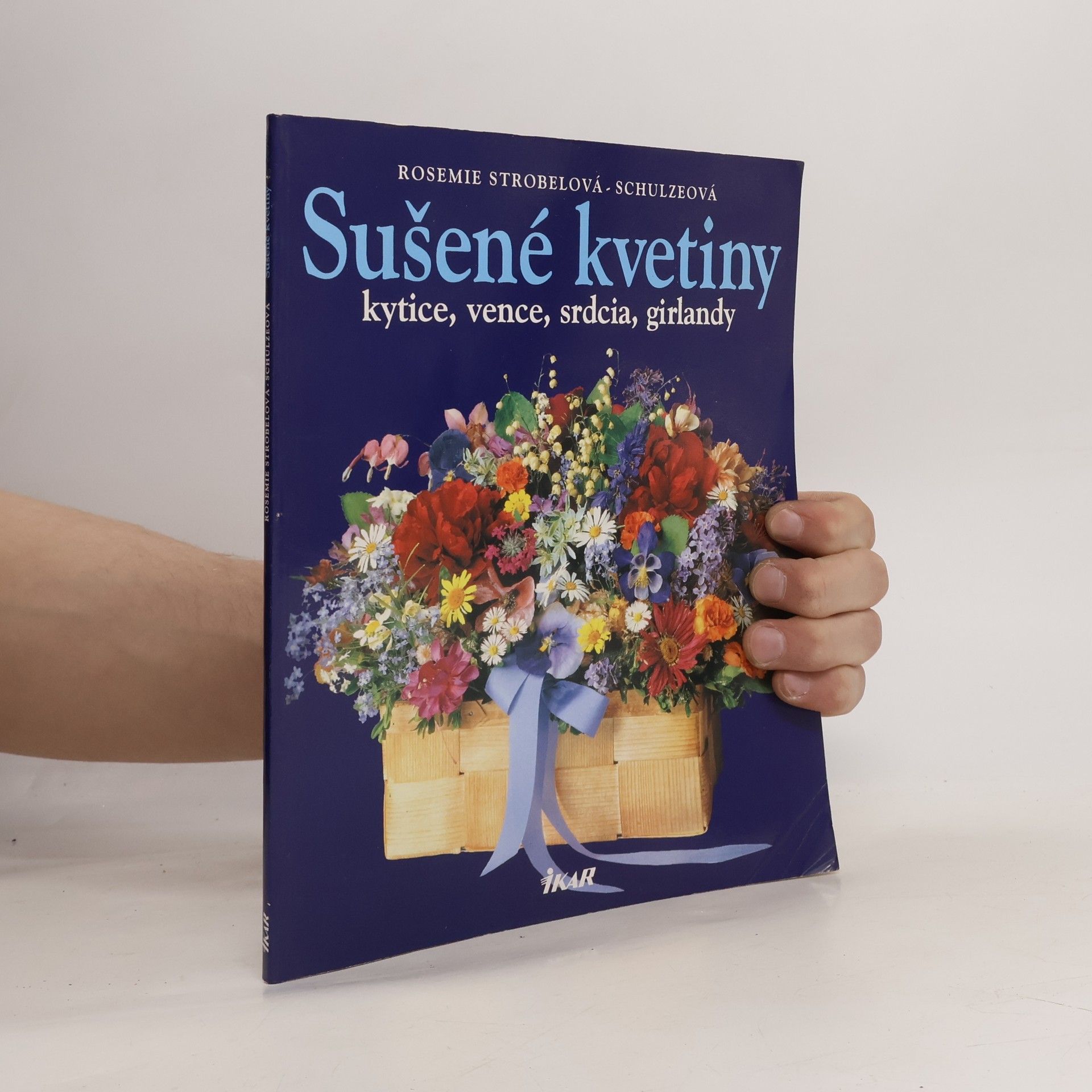 Sušené kvetiny: kytice, vence, srdcia, girlandy