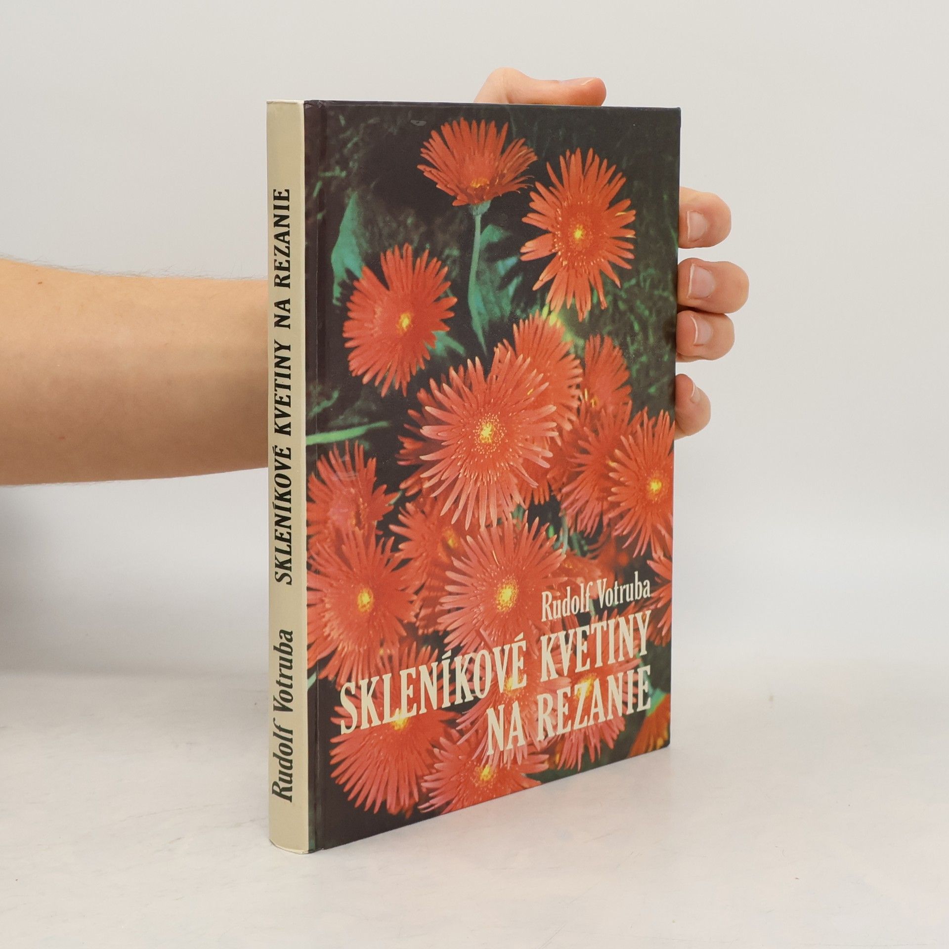 Skleníkové kvetiny na rezanie