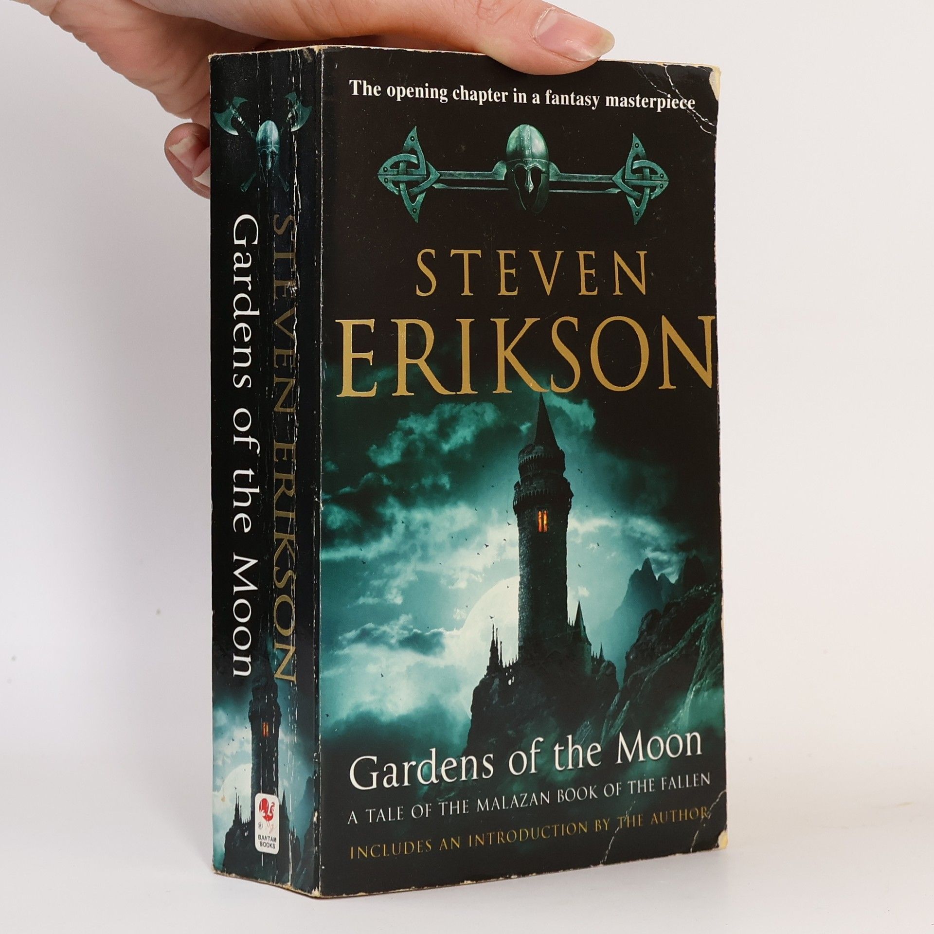 Steven Erikson Gardens of the Moon