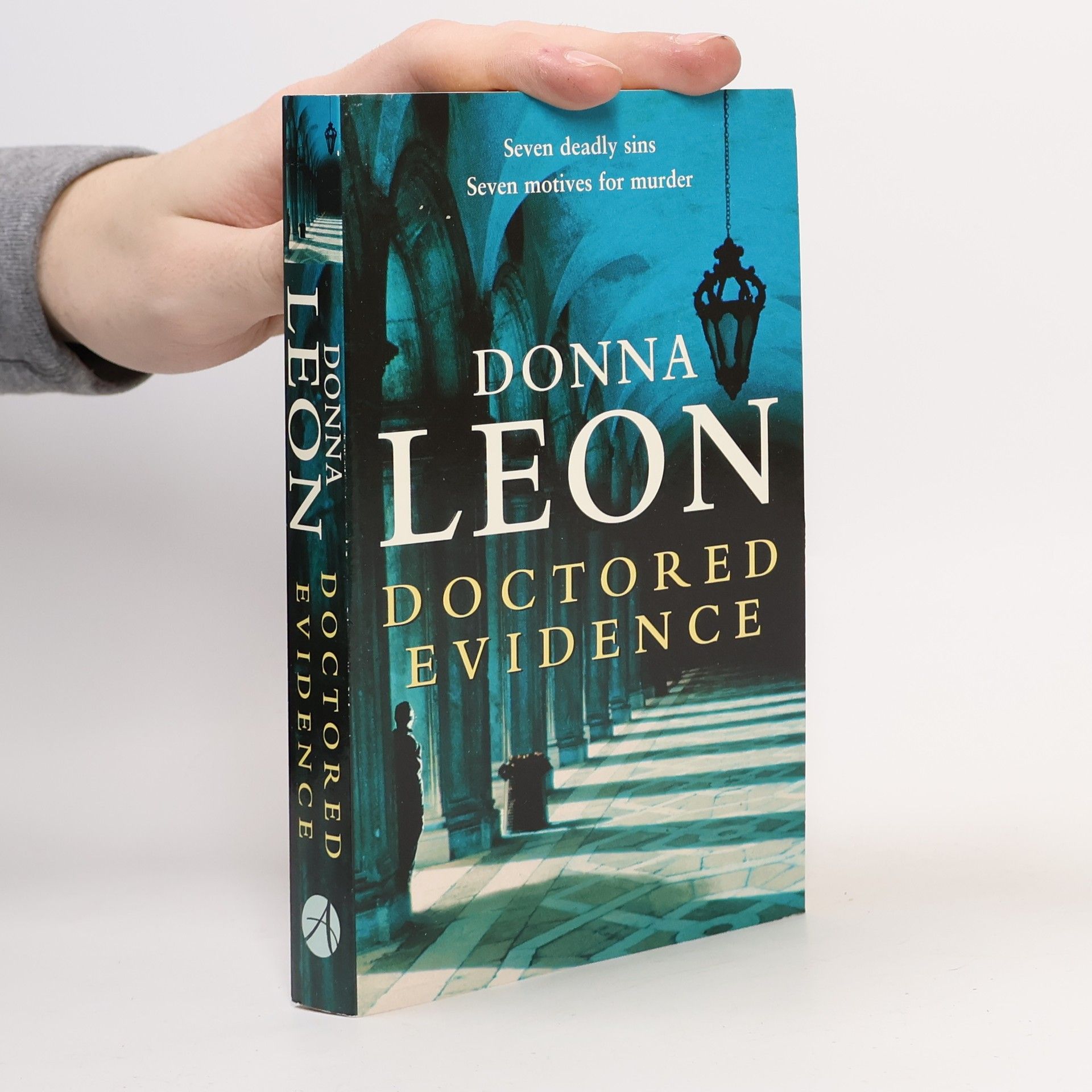 Donna Leon Doctored evidence