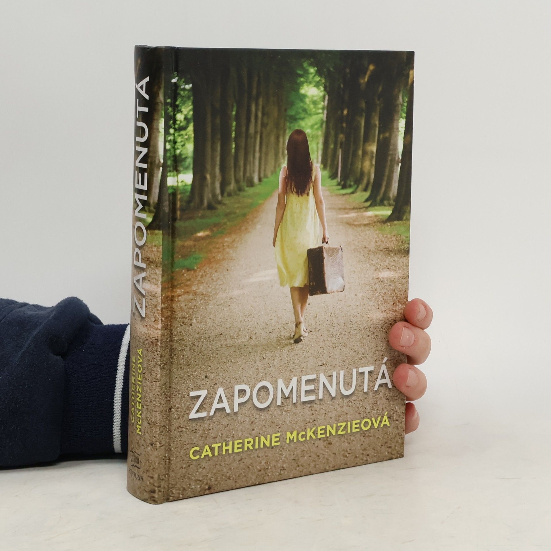 Catherine McKenzie Zapomenutá