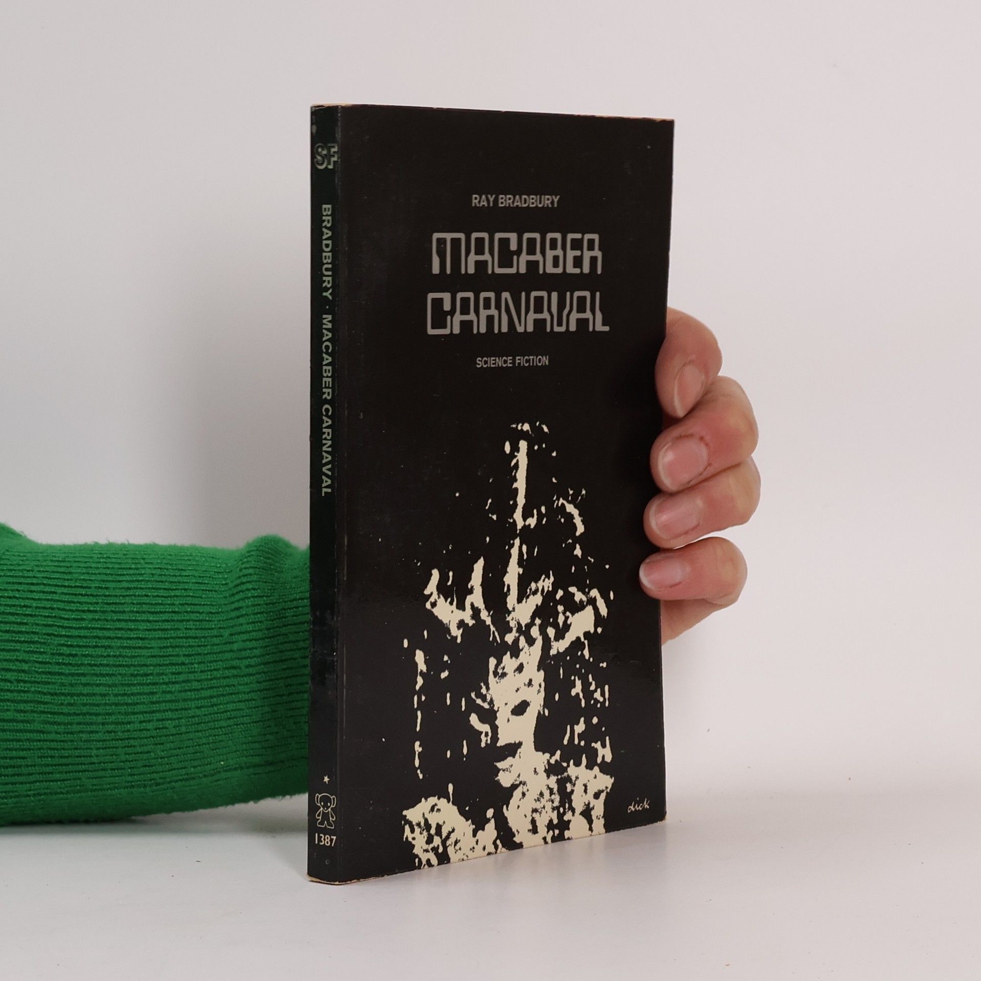 Ray Bradbury Macaber carnaval