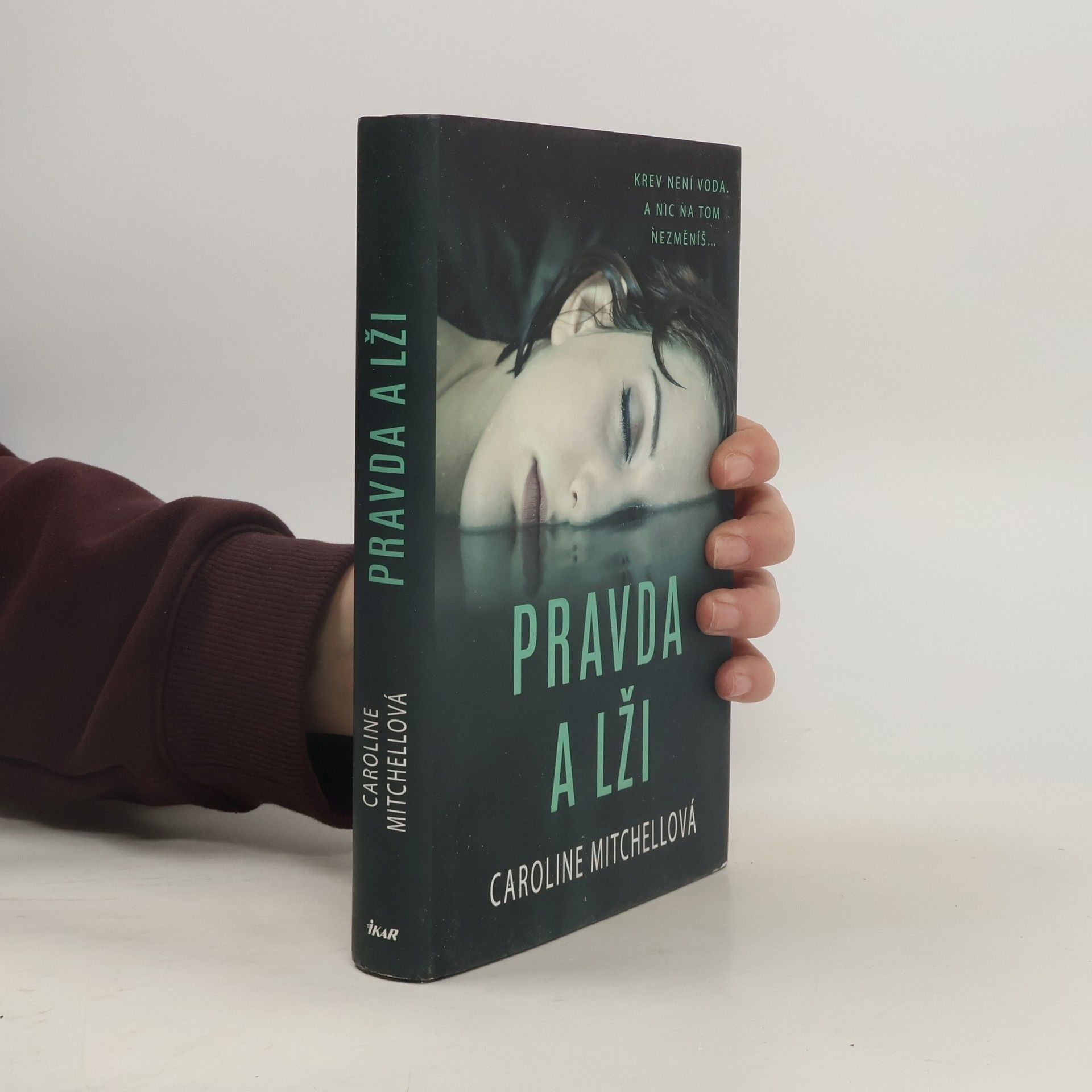 Caroline Mitchell Pravda a lži