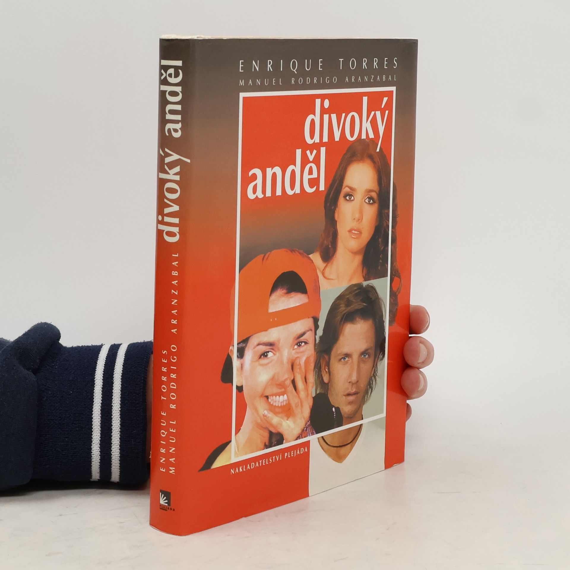 Enrique Torres Divoký anděl : kapitoly ze života Milagros