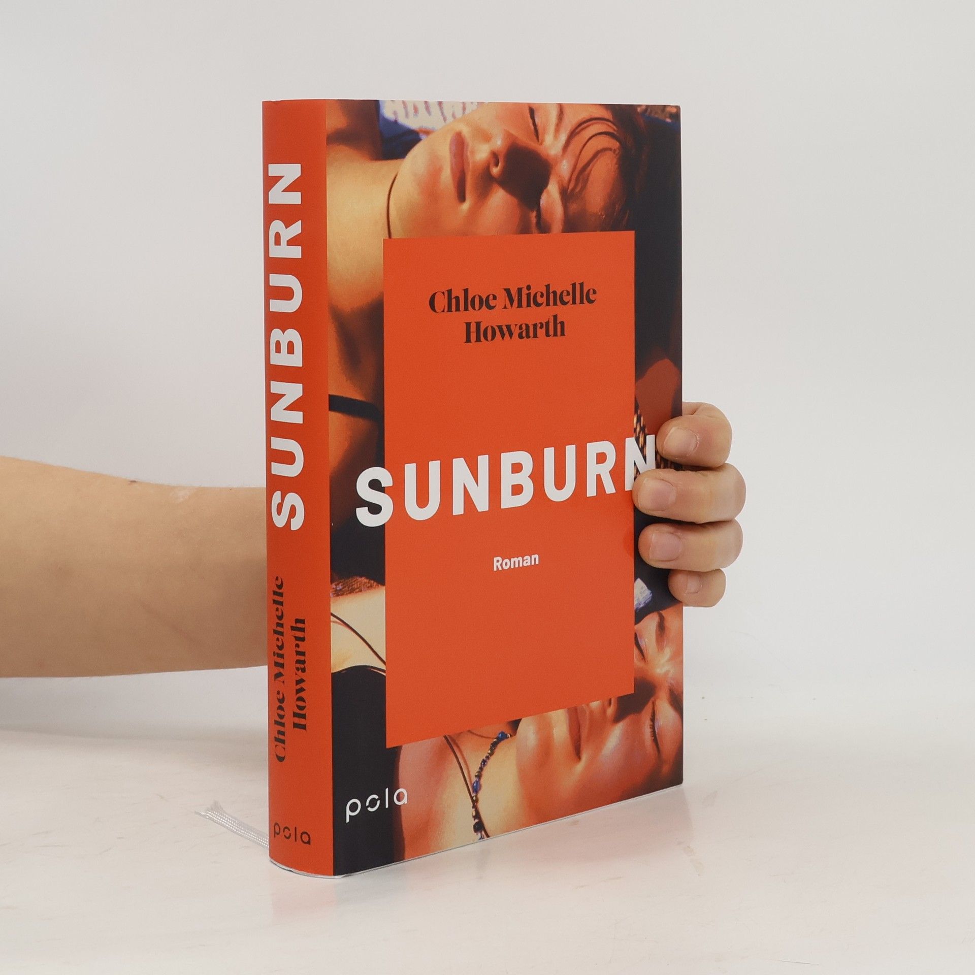 Chloe Michelle Howarth Sunburn