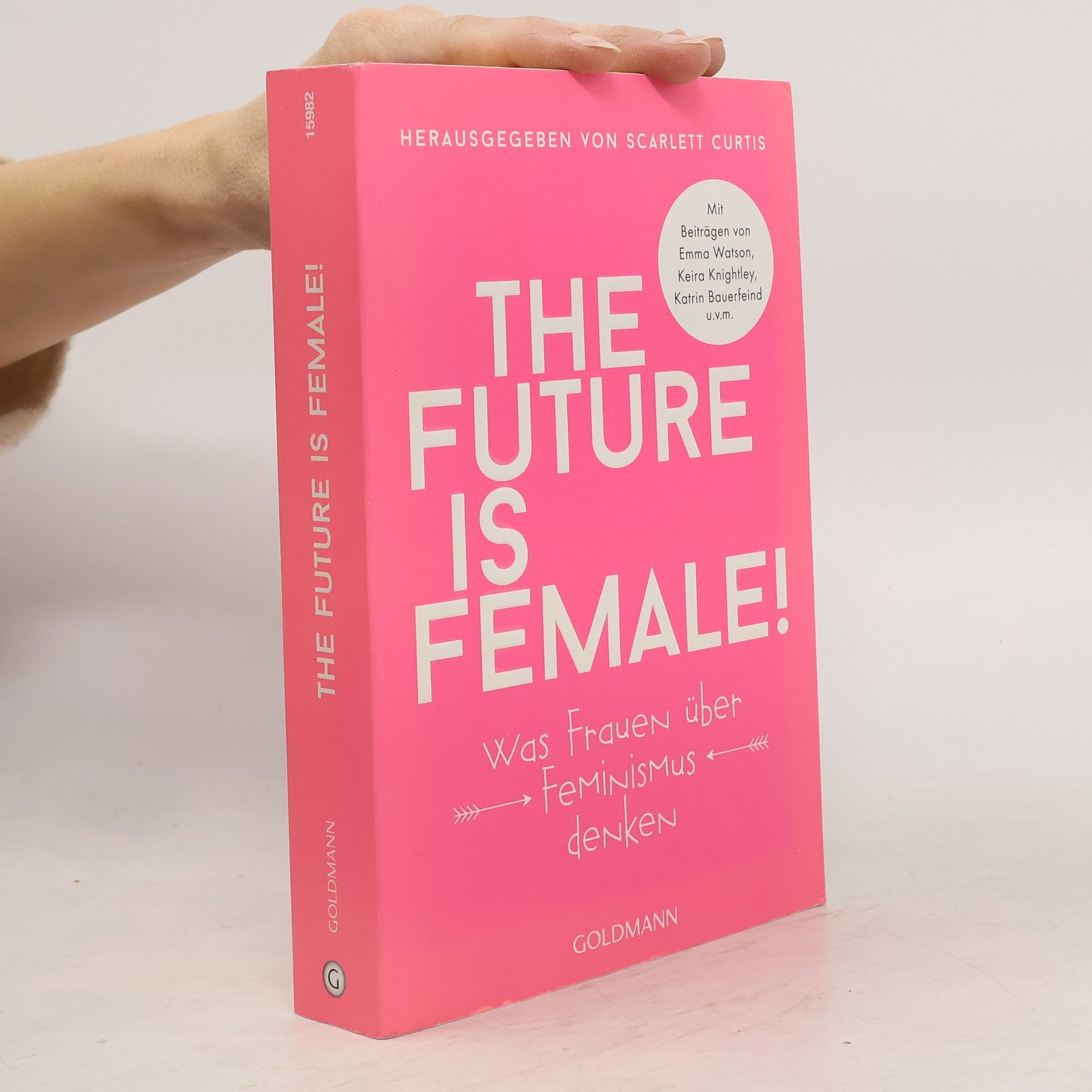 Scarlett Curtis The future is female!