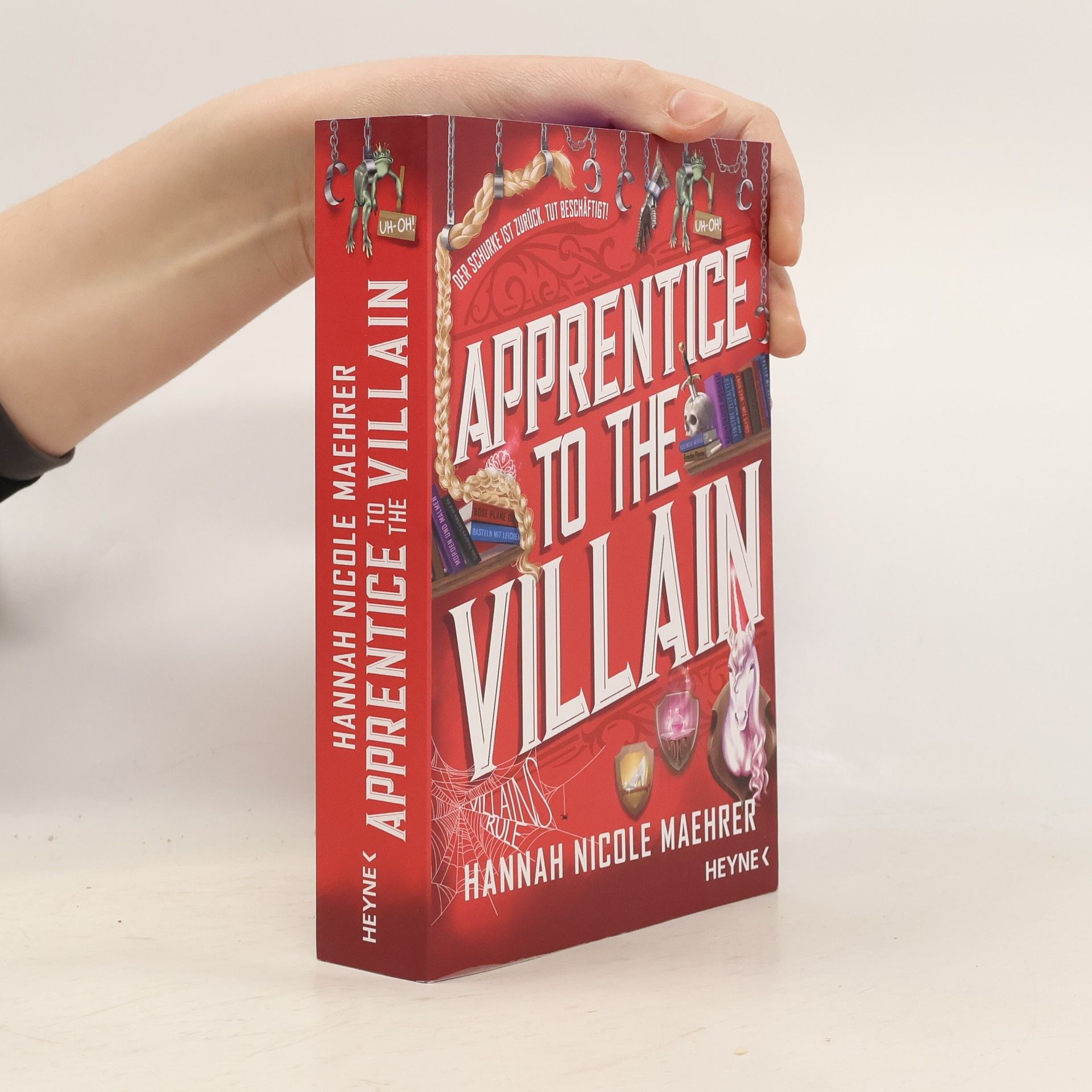 Hannah Nicole Maehrer Apprentice to the Villain