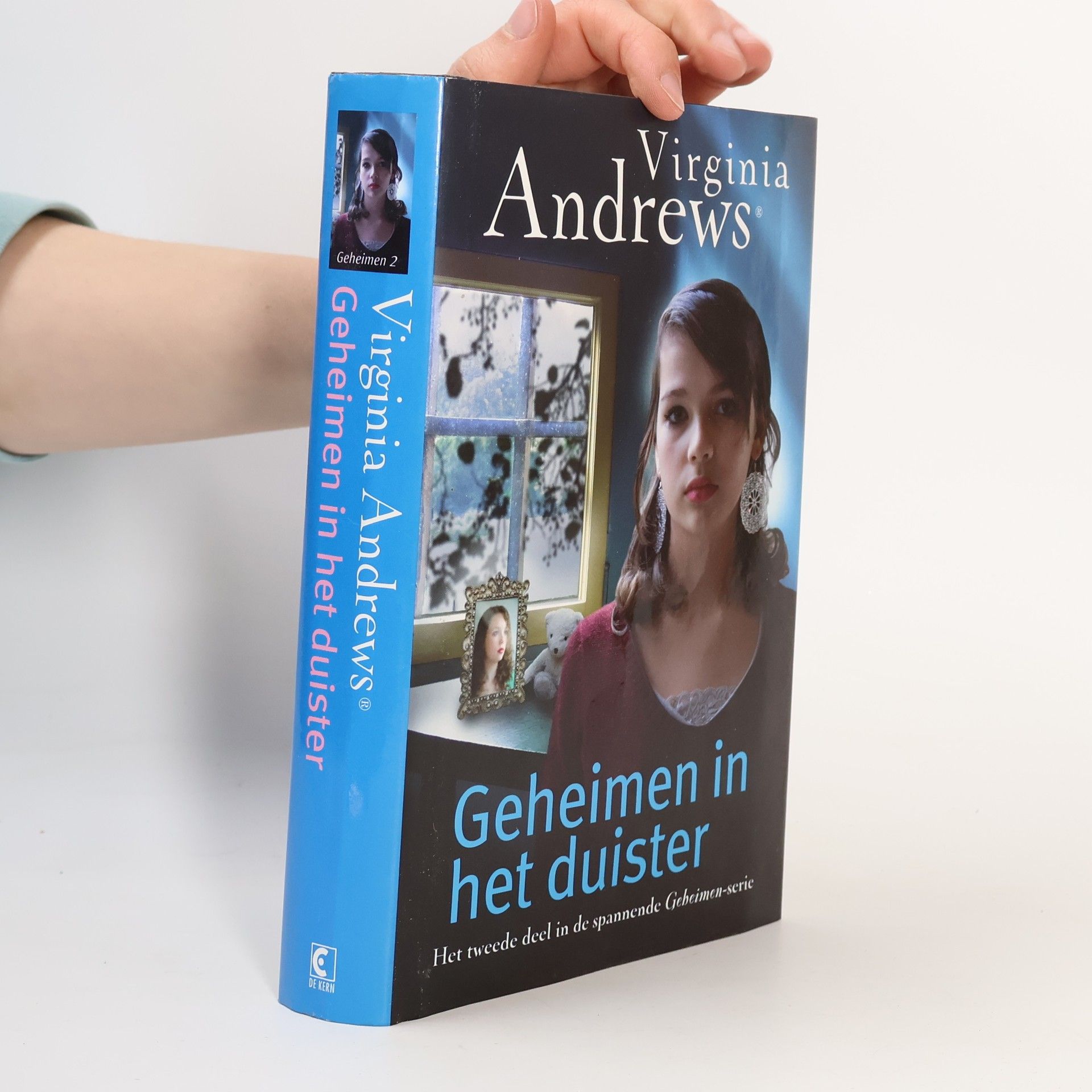 V. C. Andrews Geheimen-serie - 2: Geheimen in het duister / druk 1