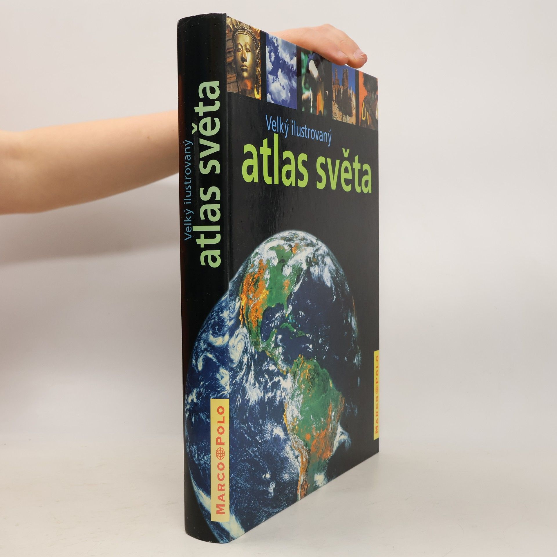 Kolektiv autorů Velký ilustrovaný atlas světa