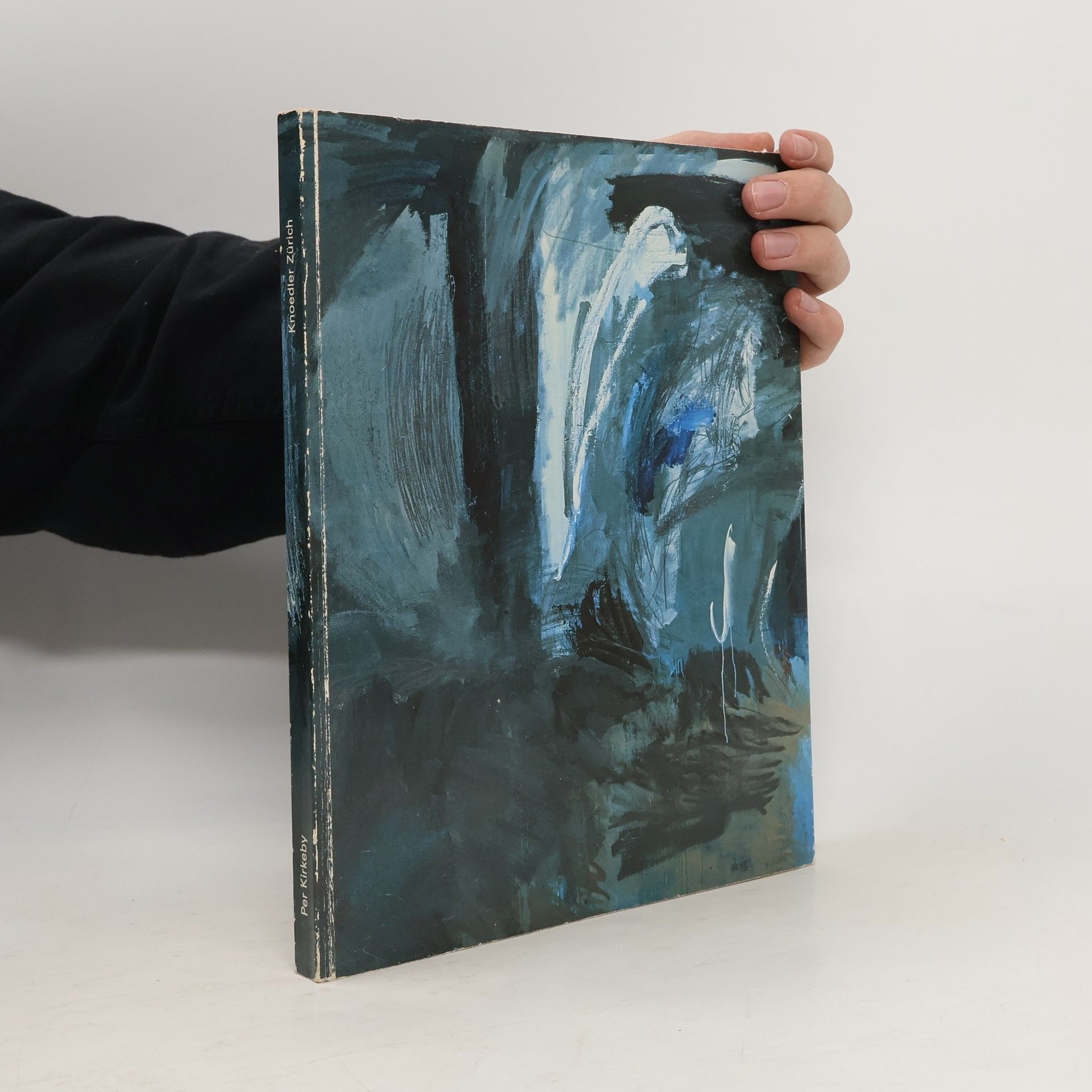 Skulpturen und Bilder