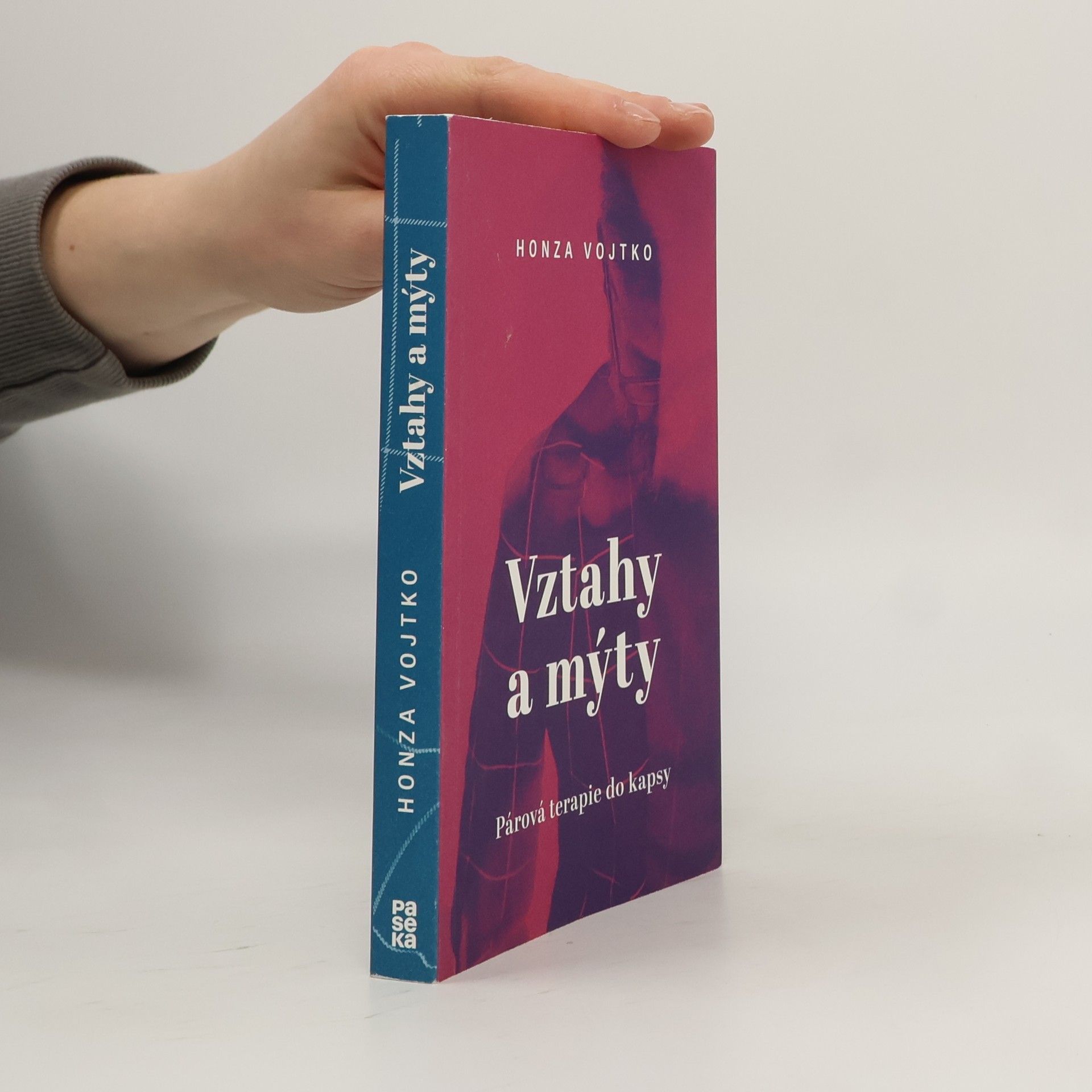 Jan Vojtko Vztahy a mýty