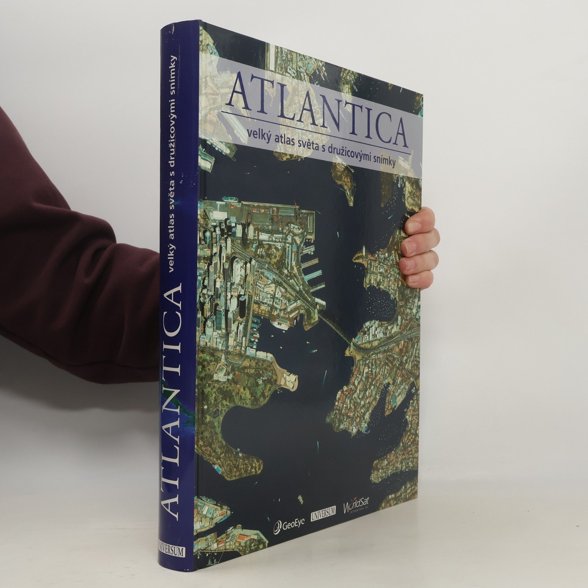 Ambros Brucker Atlantica velký atlas světa s družicovými snímky