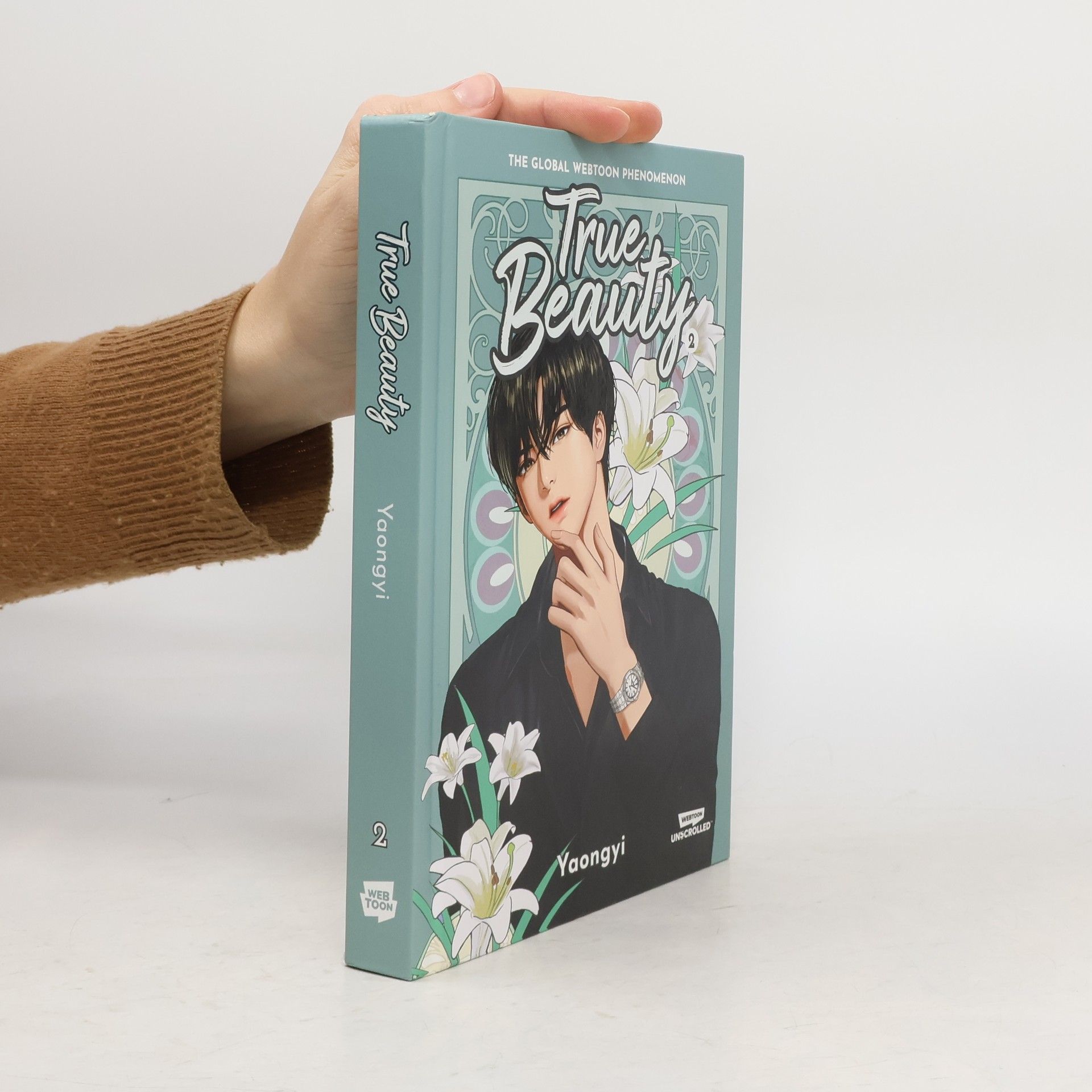 Yaongyi True Beauty Volume Two: A Webtoon Unscrolled Graphic Novel