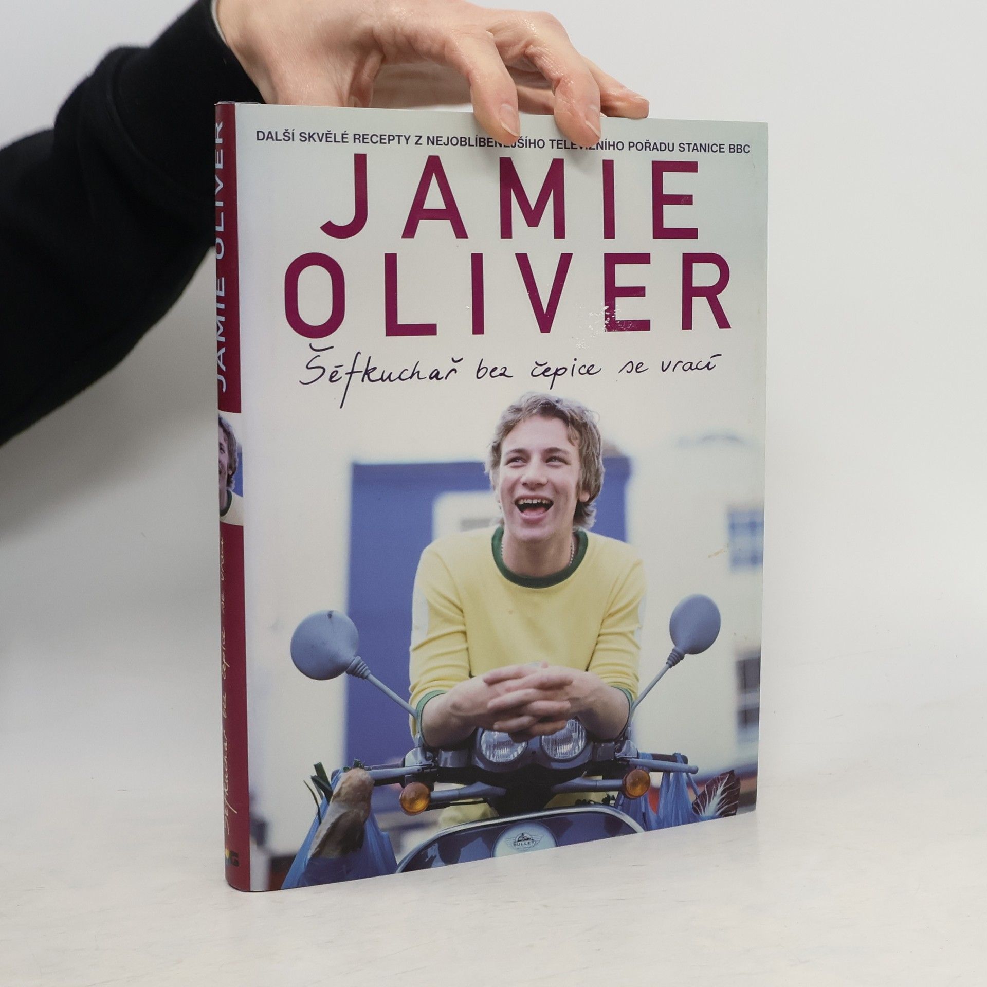 James Oliver Šéfkuchař bez čepice se vrací