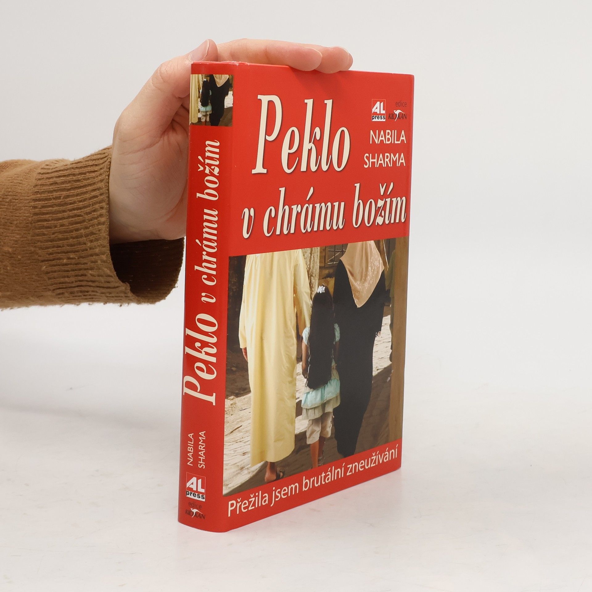 Nabila Sharma Peklo v chrámu božím. Přežila jsem brutální zneužívání