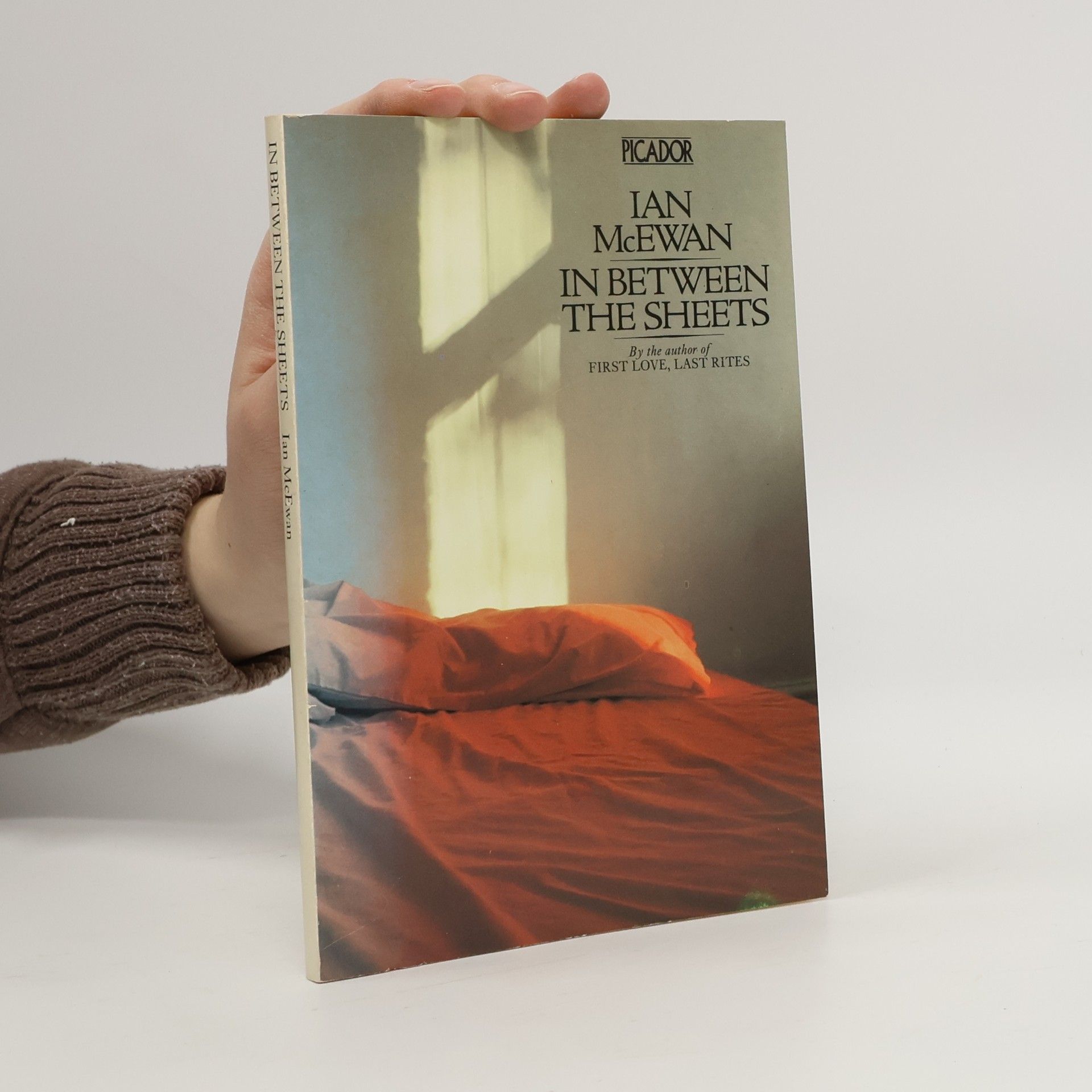 Ian McEwan In between the sheets and other stories